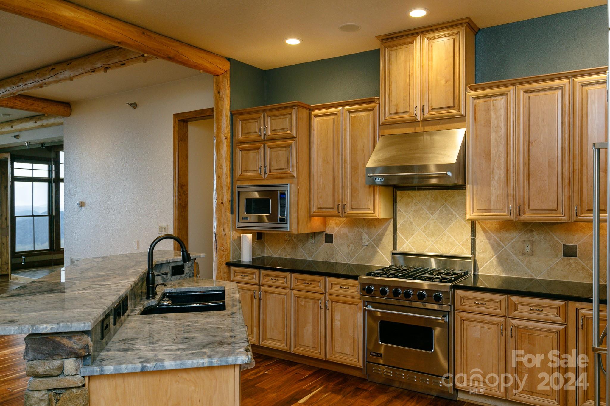 148 Logging Horse Road B/101 thumbnail image 21