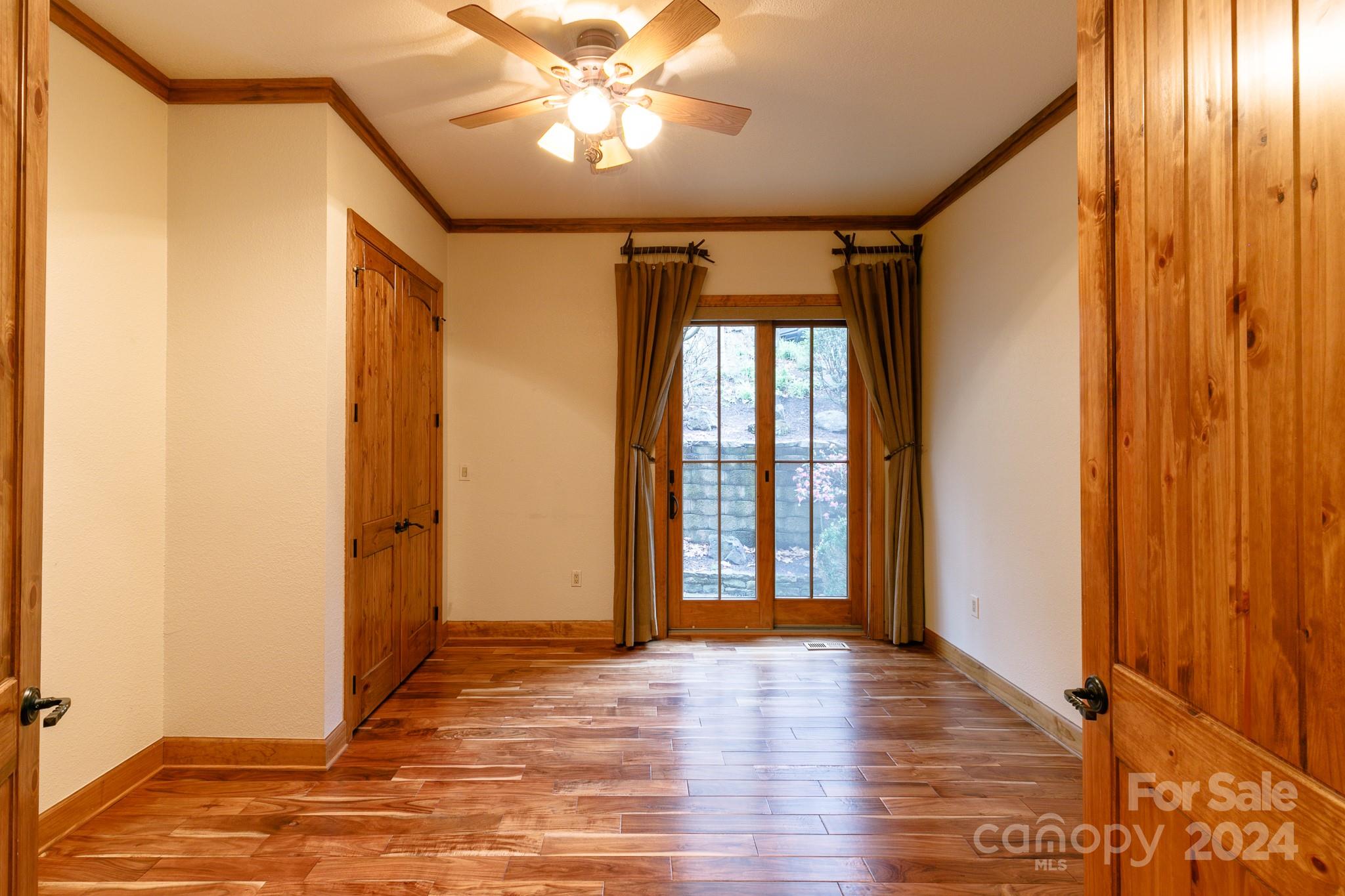 148 Logging Horse Road B/101 thumbnail image 32