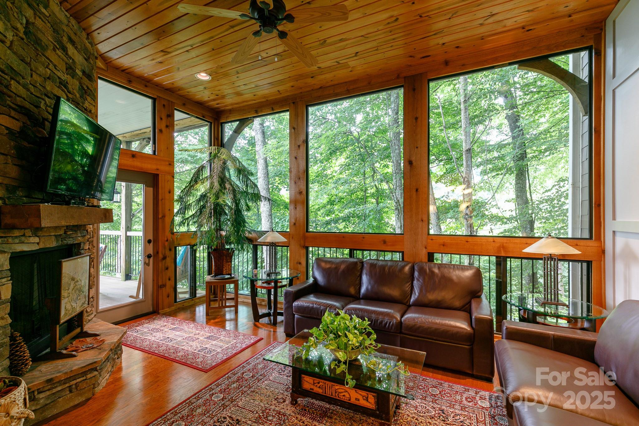 47 Creekside Way H/102 thumbnail image 2