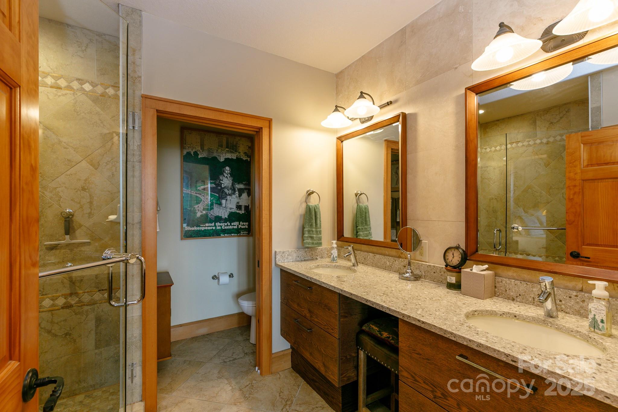 47 Creekside Way H/102 thumbnail image 26