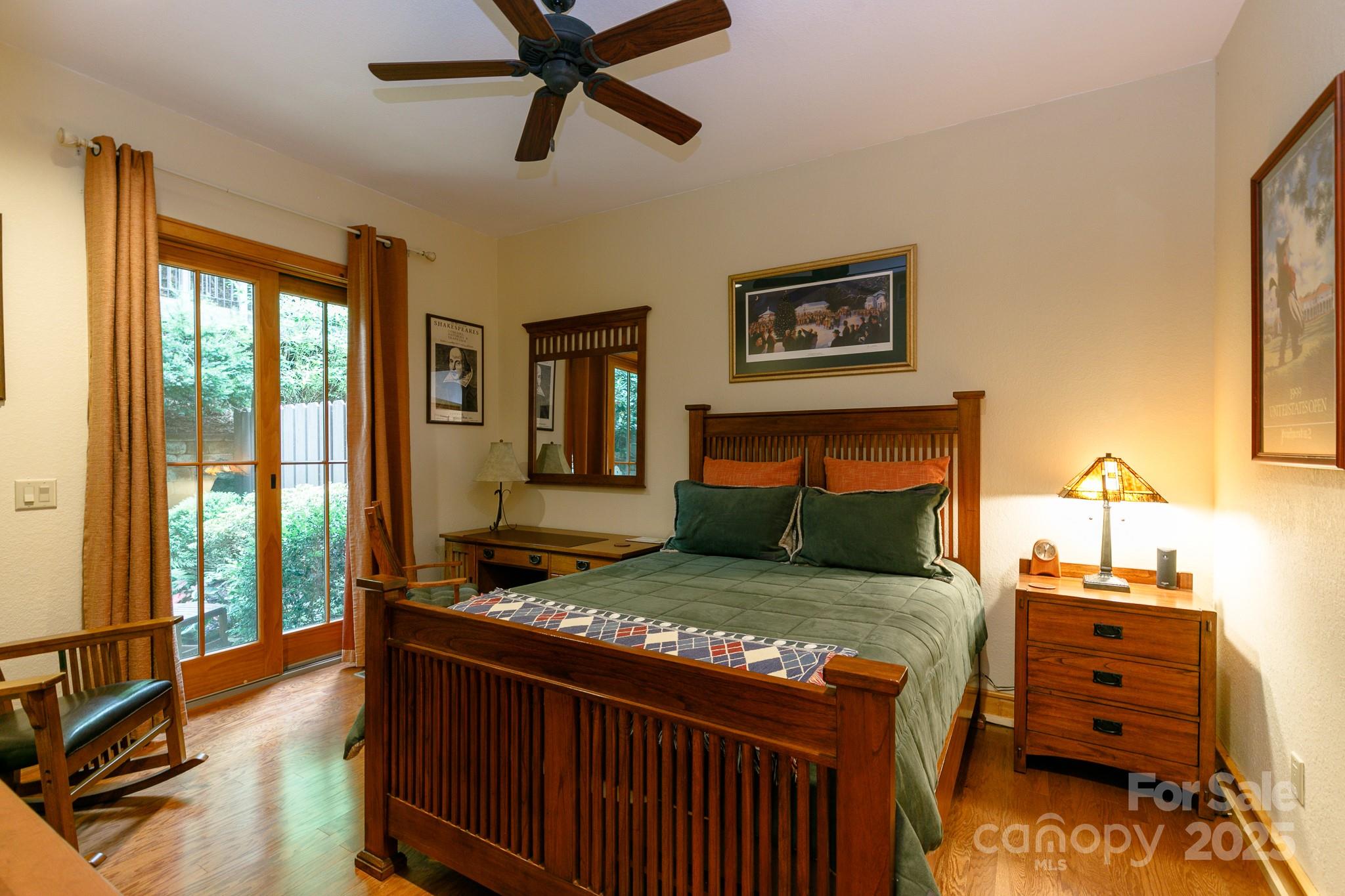 47 Creekside Way H/102 thumbnail image 27