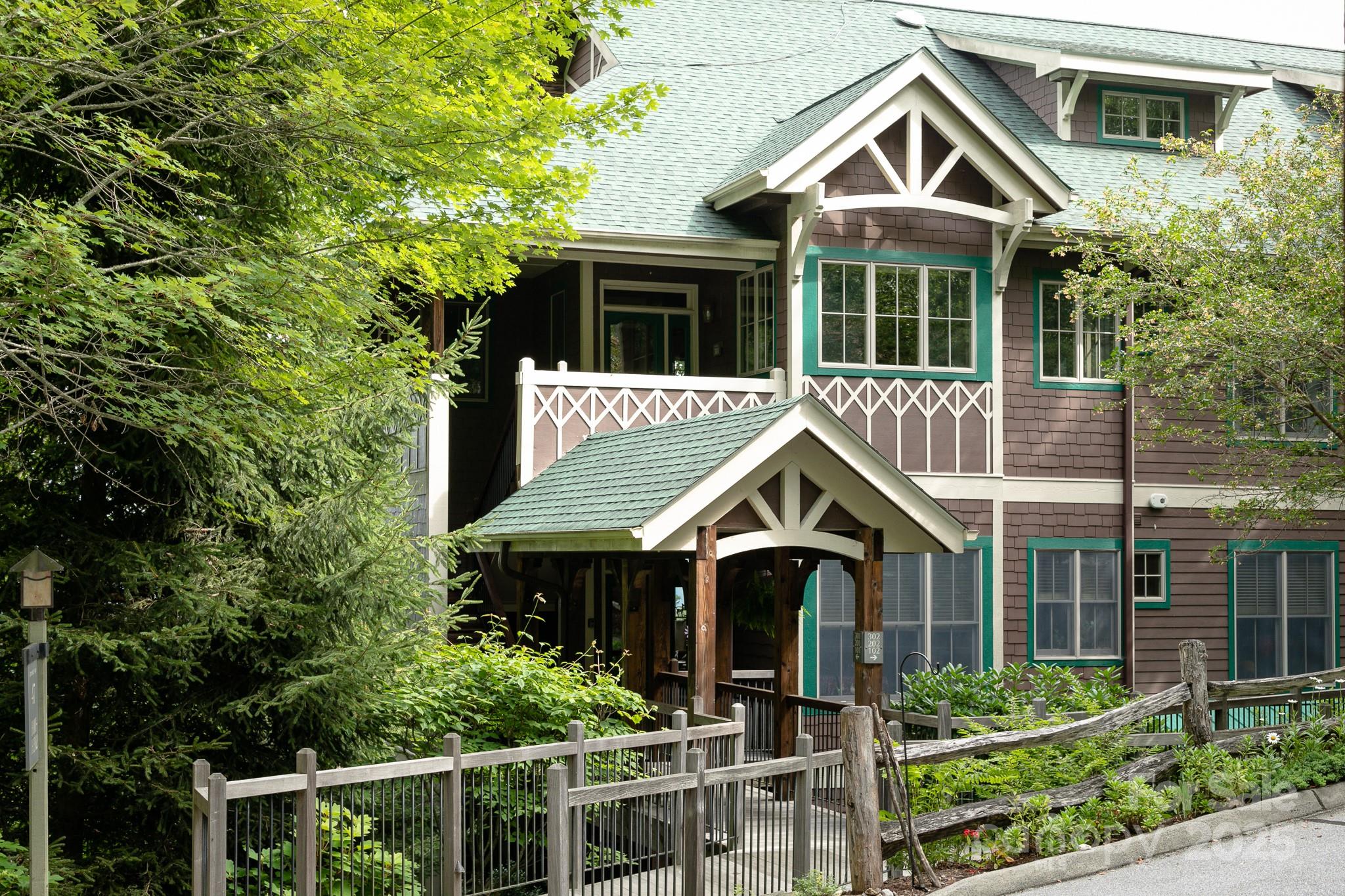 47 Creekside Way H/102 thumbnail image 33