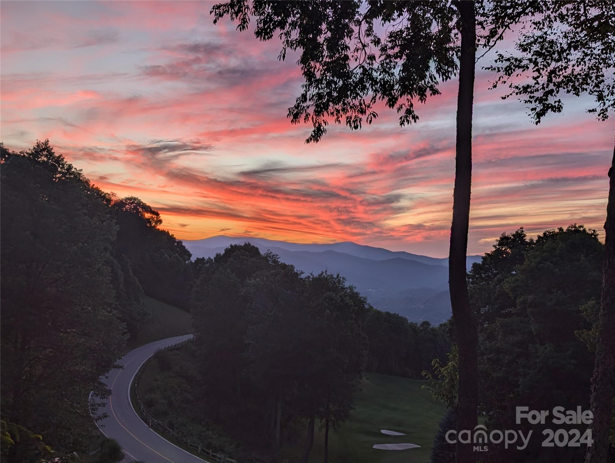 25 Ivy Point Lane thumbnail image 2