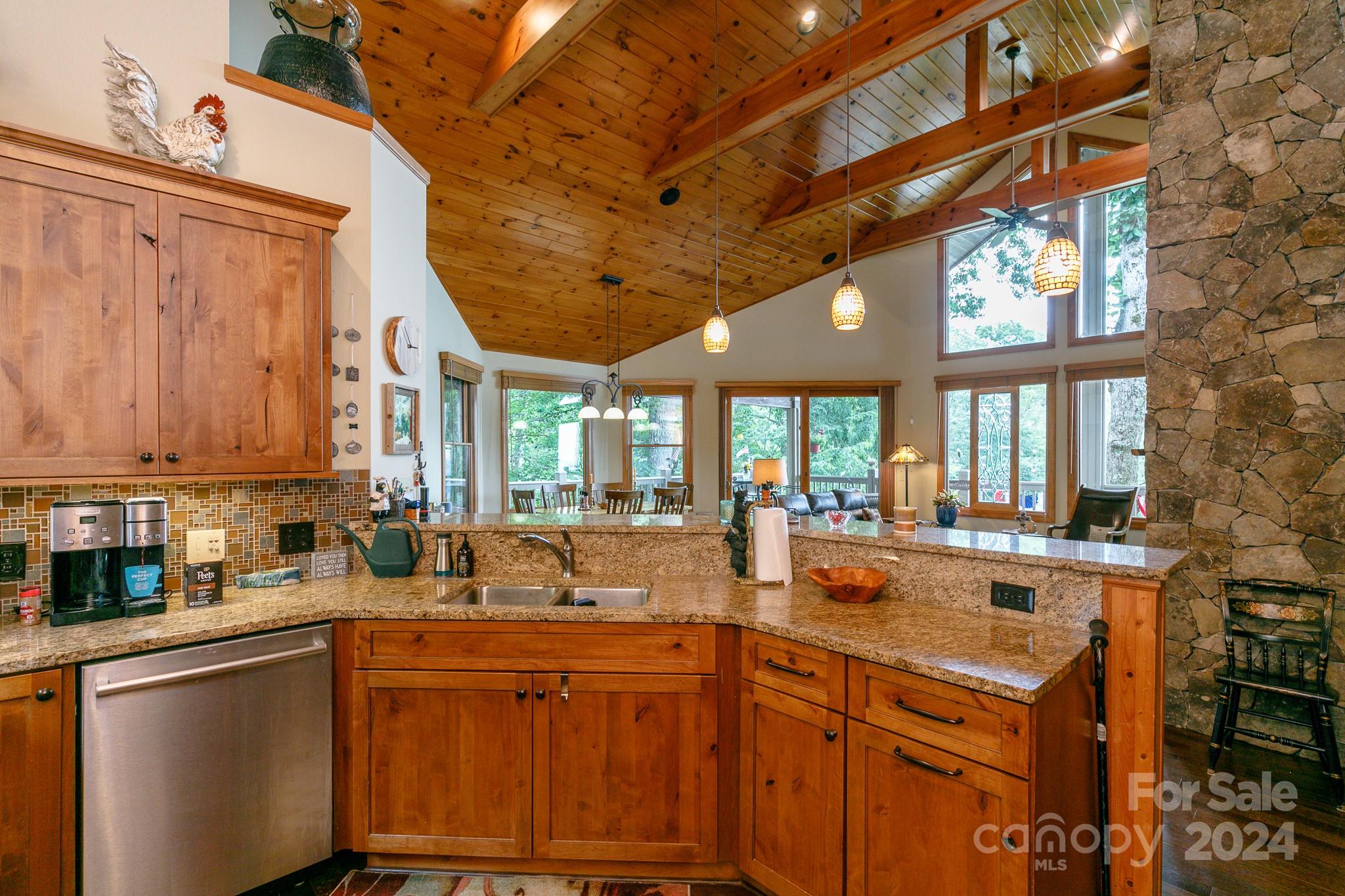 25 Ivy Point Lane thumbnail image 19