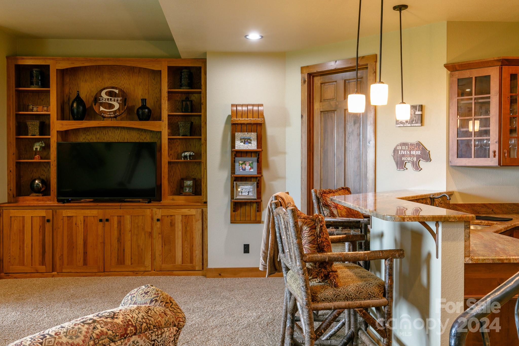 105 Rocky Knob Road thumbnail image 32