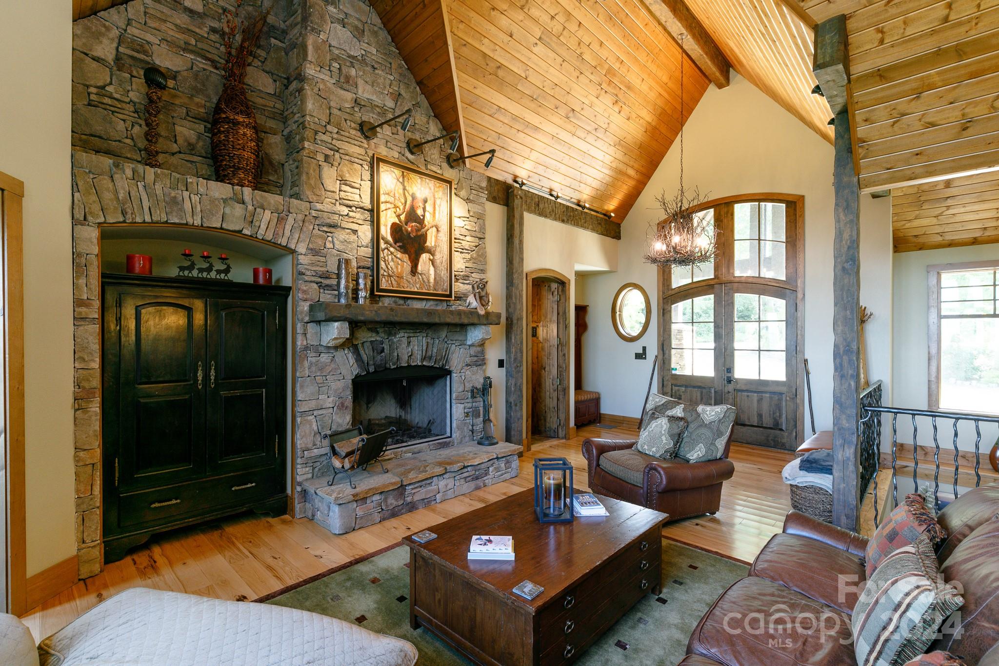 105 Rocky Knob Road thumbnail image 6