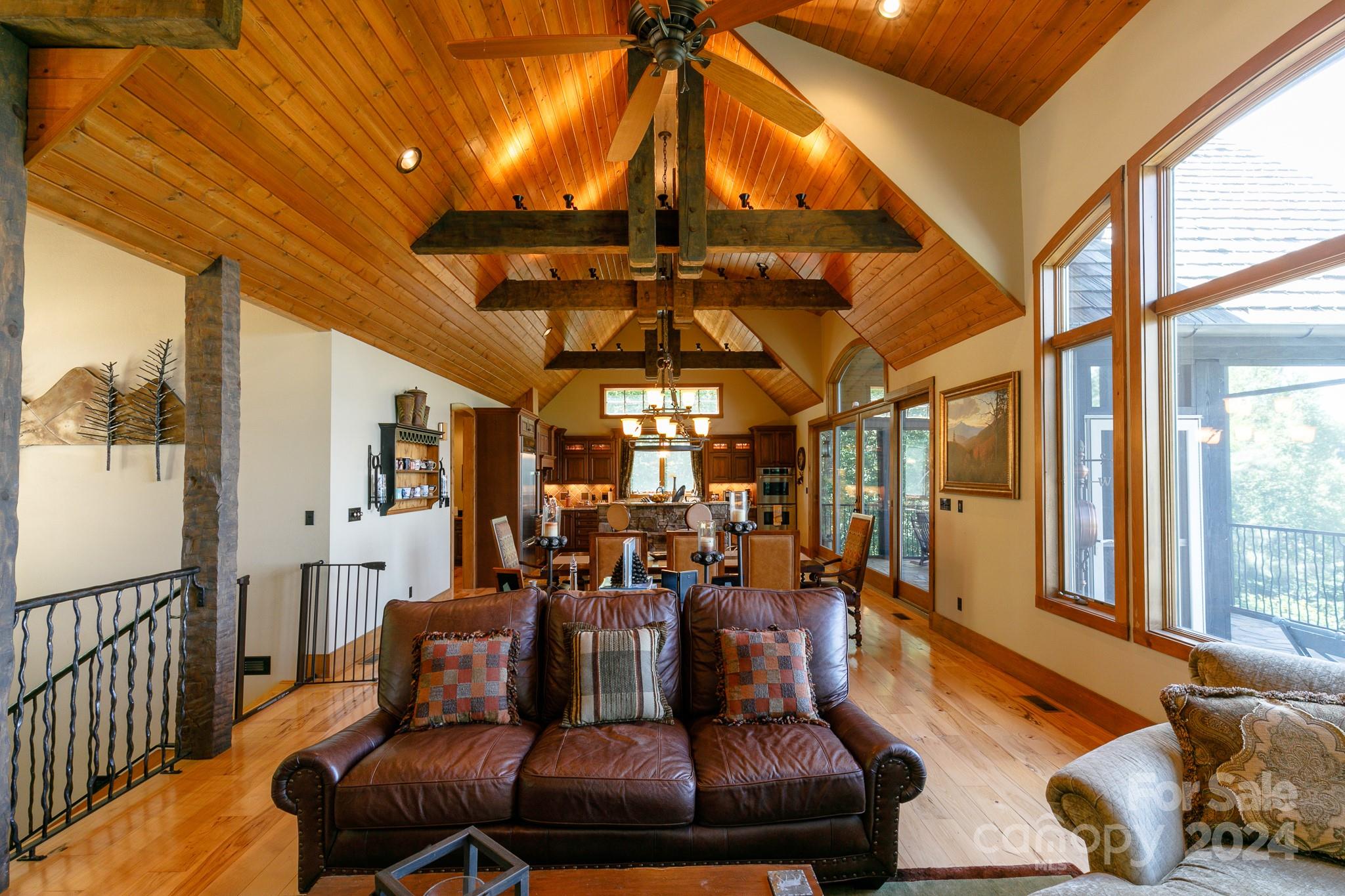 105 Rocky Knob Road thumbnail image 10