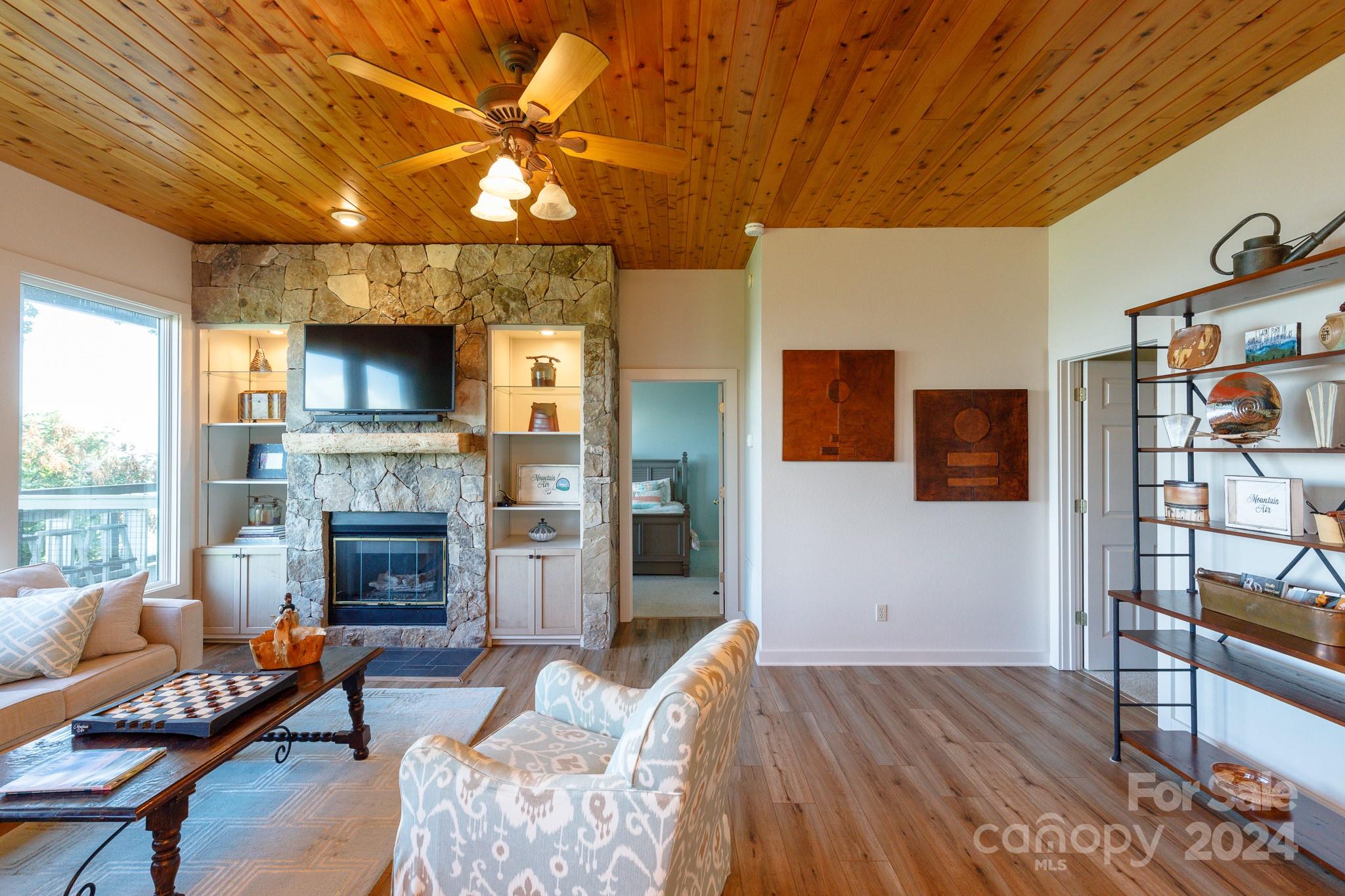 114 Slickrock Road C/3 thumbnail image 6