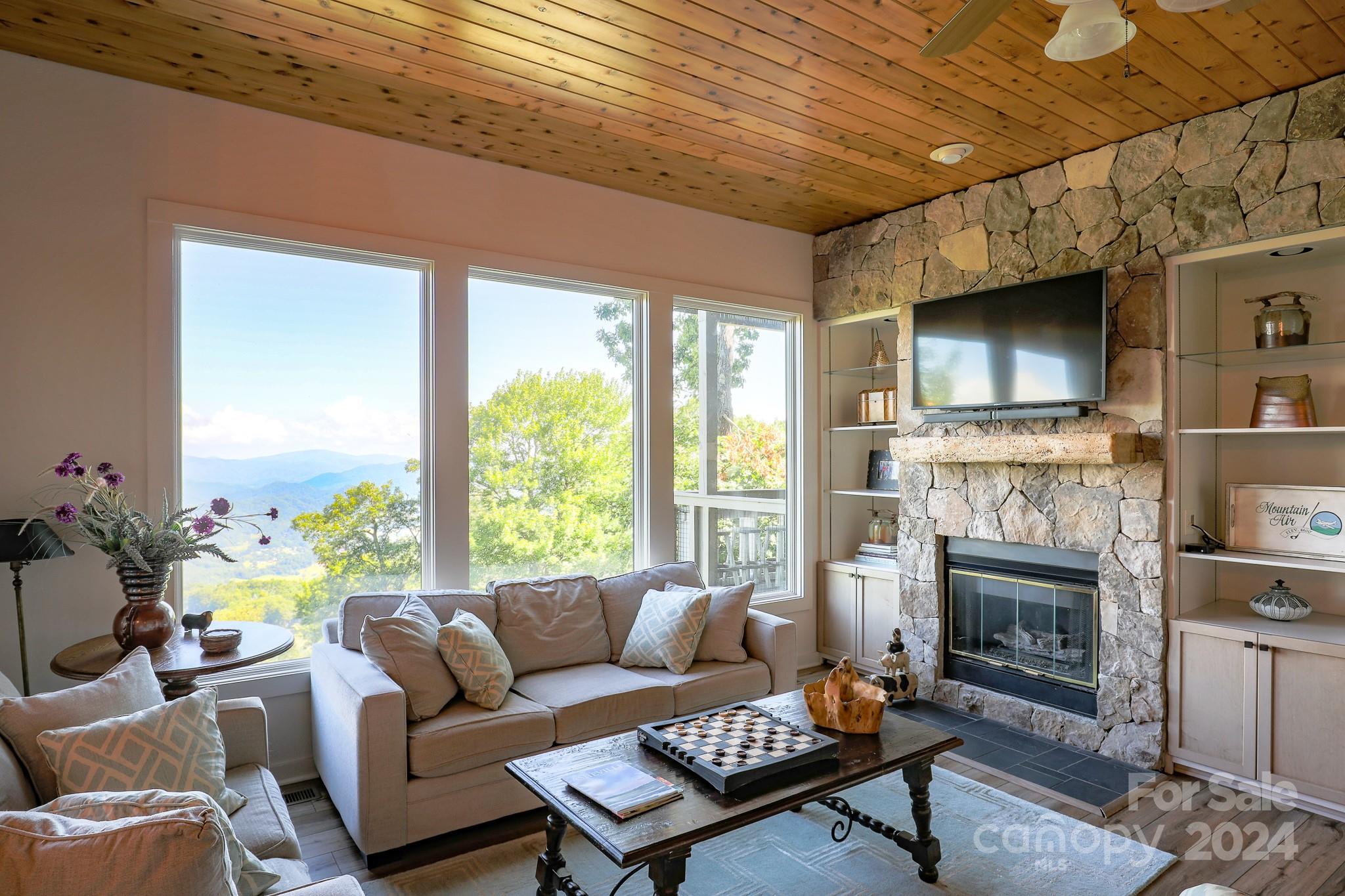 114 Slickrock Road C/3 thumbnail image 8