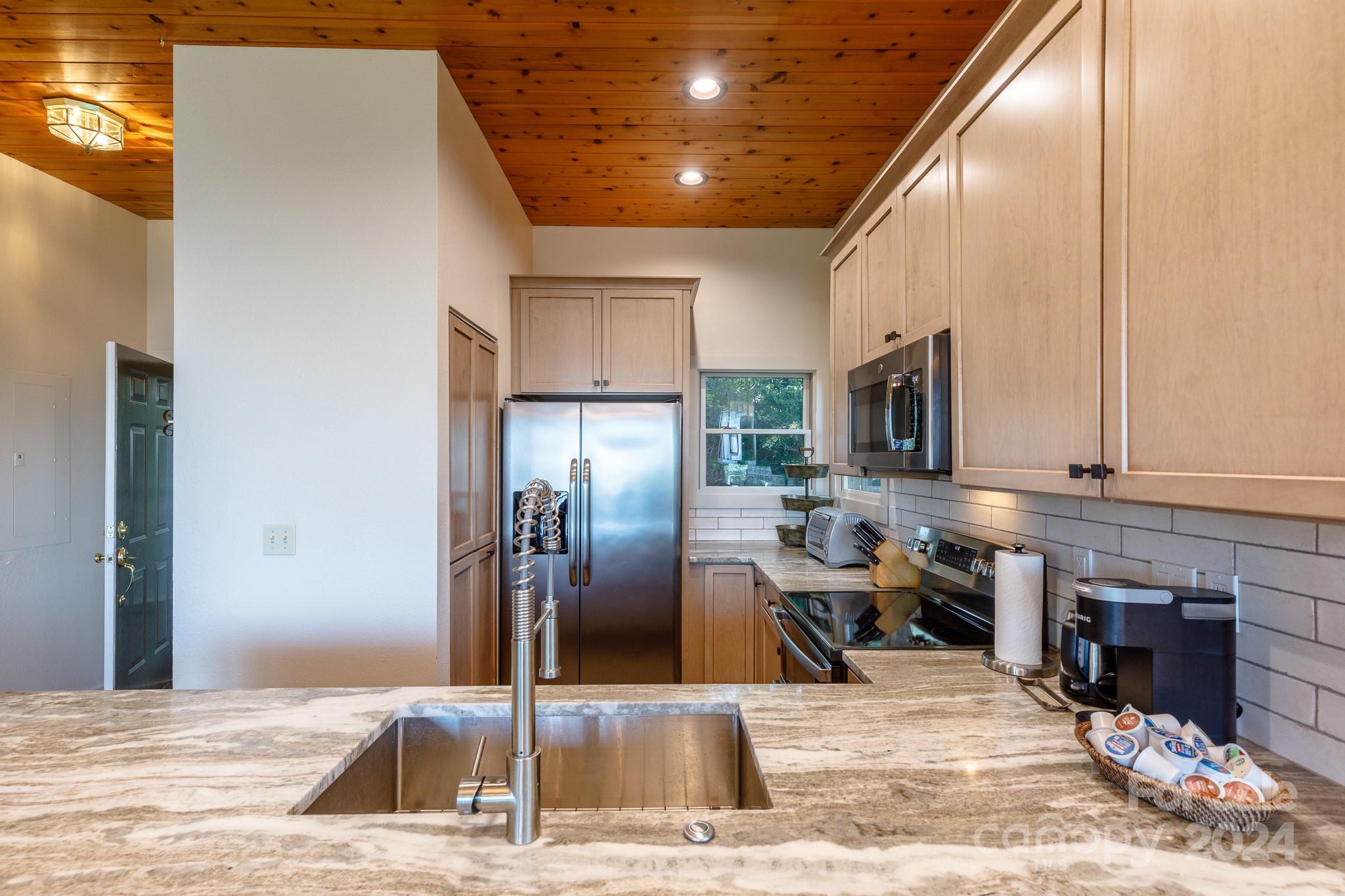 114 Slickrock Road C/3 thumbnail image 13