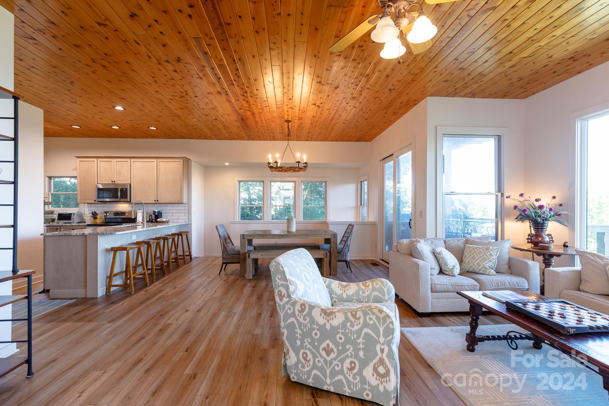 114 Slickrock Road C/3 thumbnail image 17