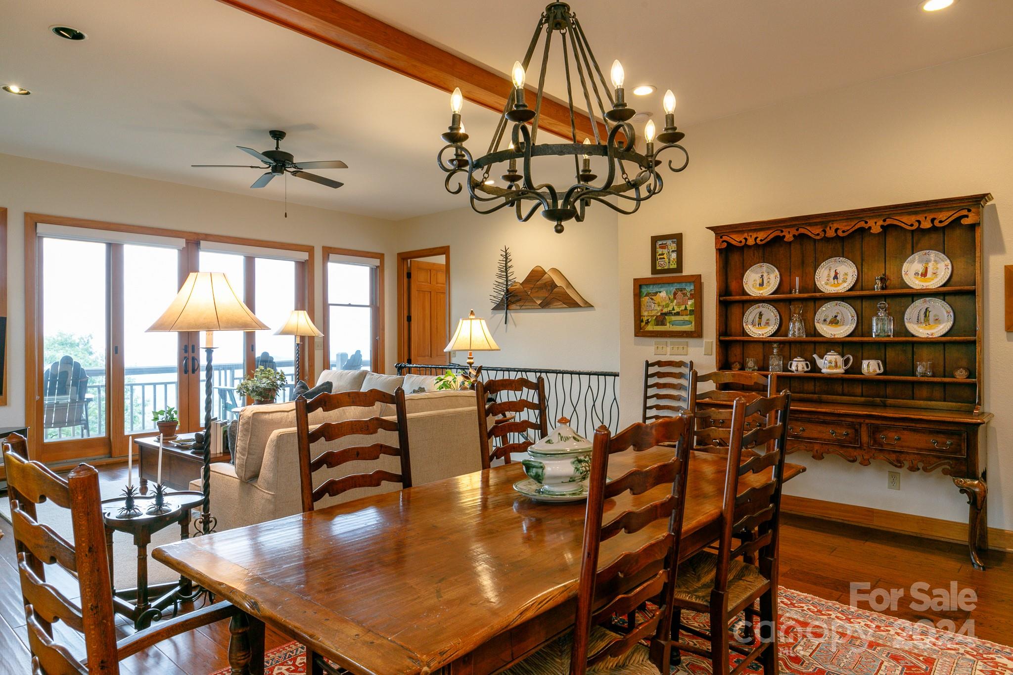 268 Sunset Point Road A/3 thumbnail image 3