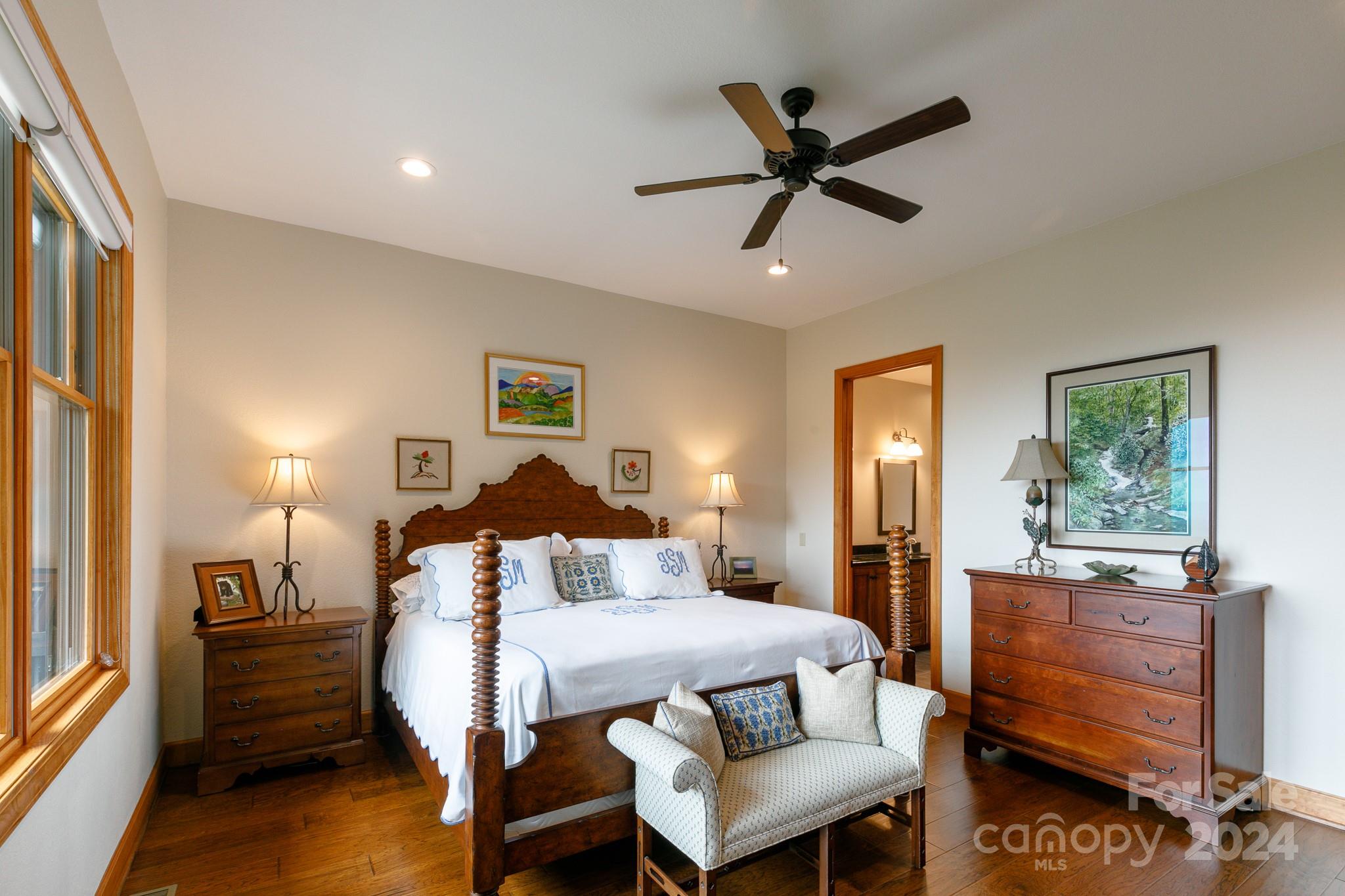 268 Sunset Point Road A/3 thumbnail image 28