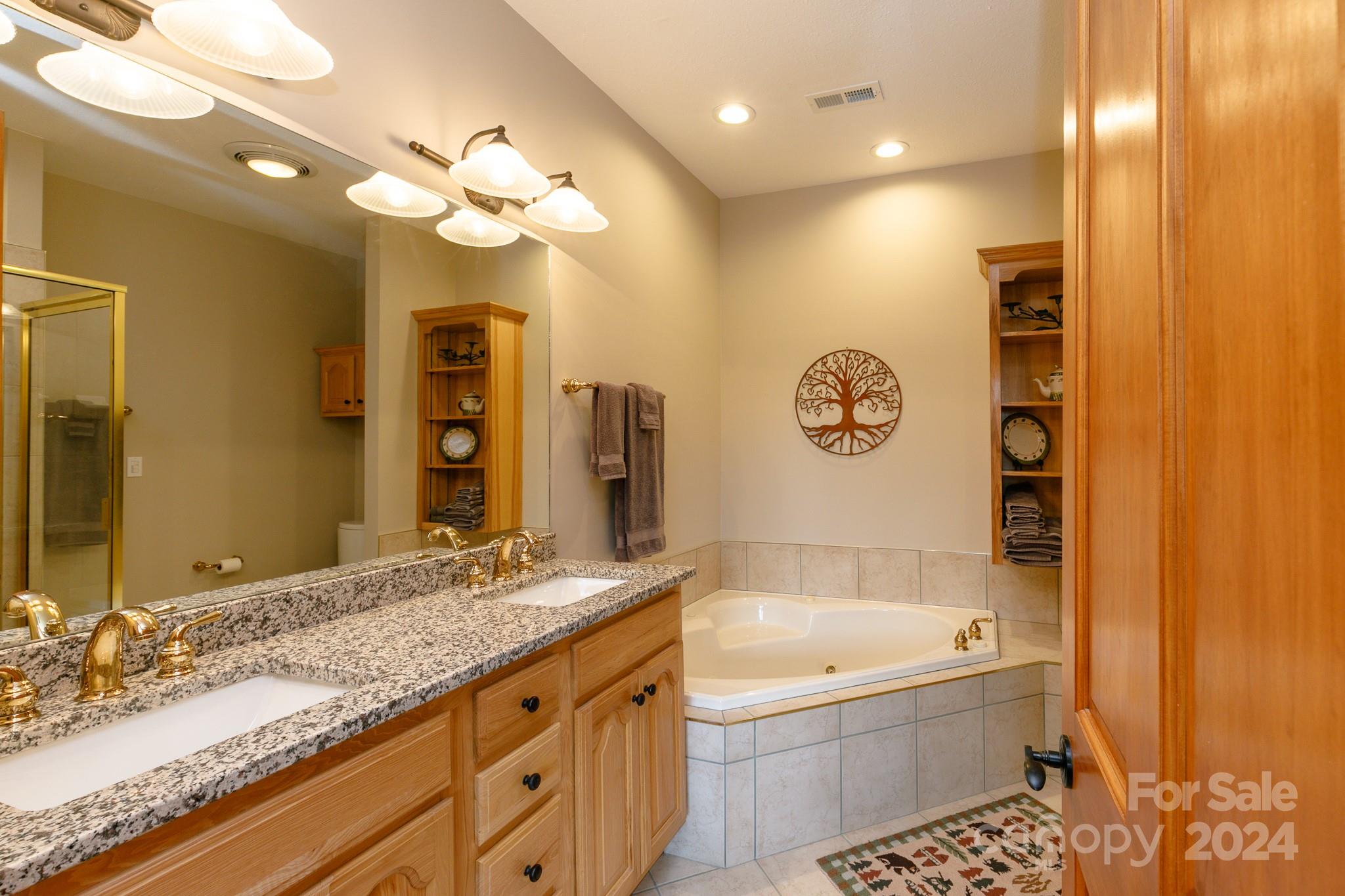 268 Sunset Point Road A/3 thumbnail image 39