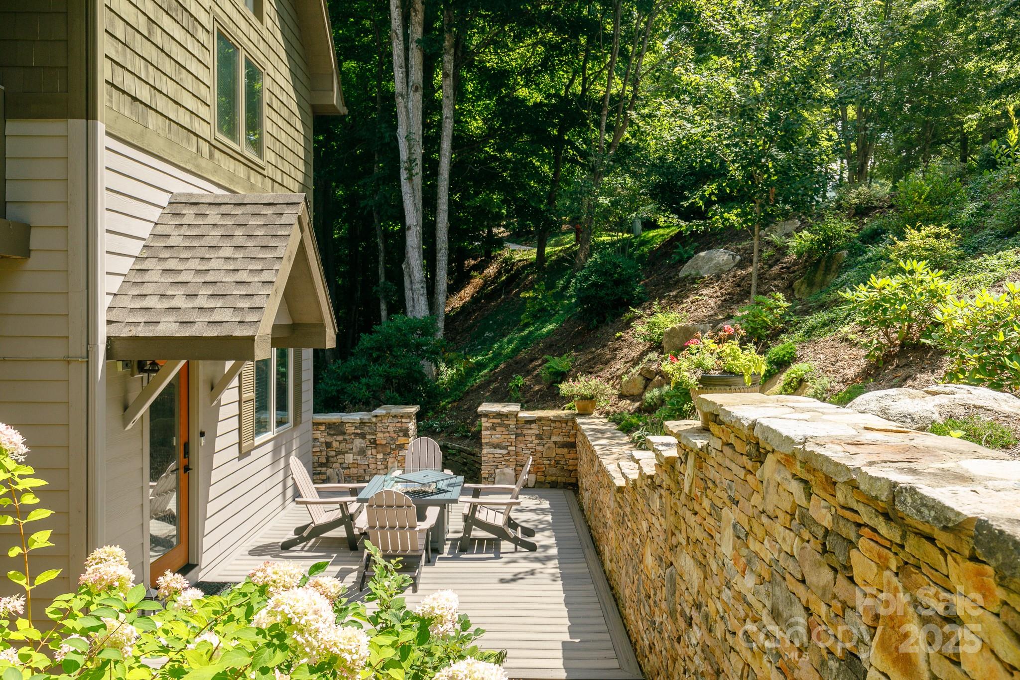 410 Springhouse Drive thumbnail image 40