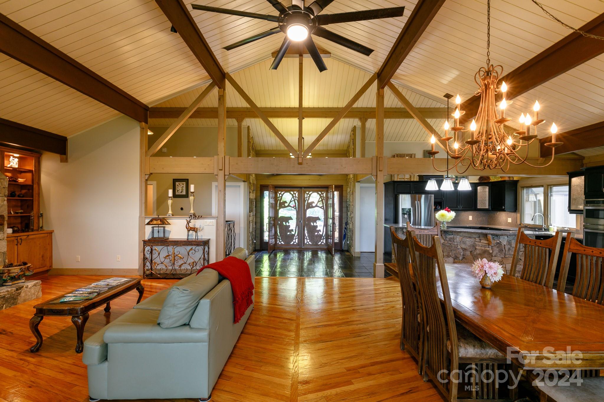 218 Slickrock Road thumbnail image 10