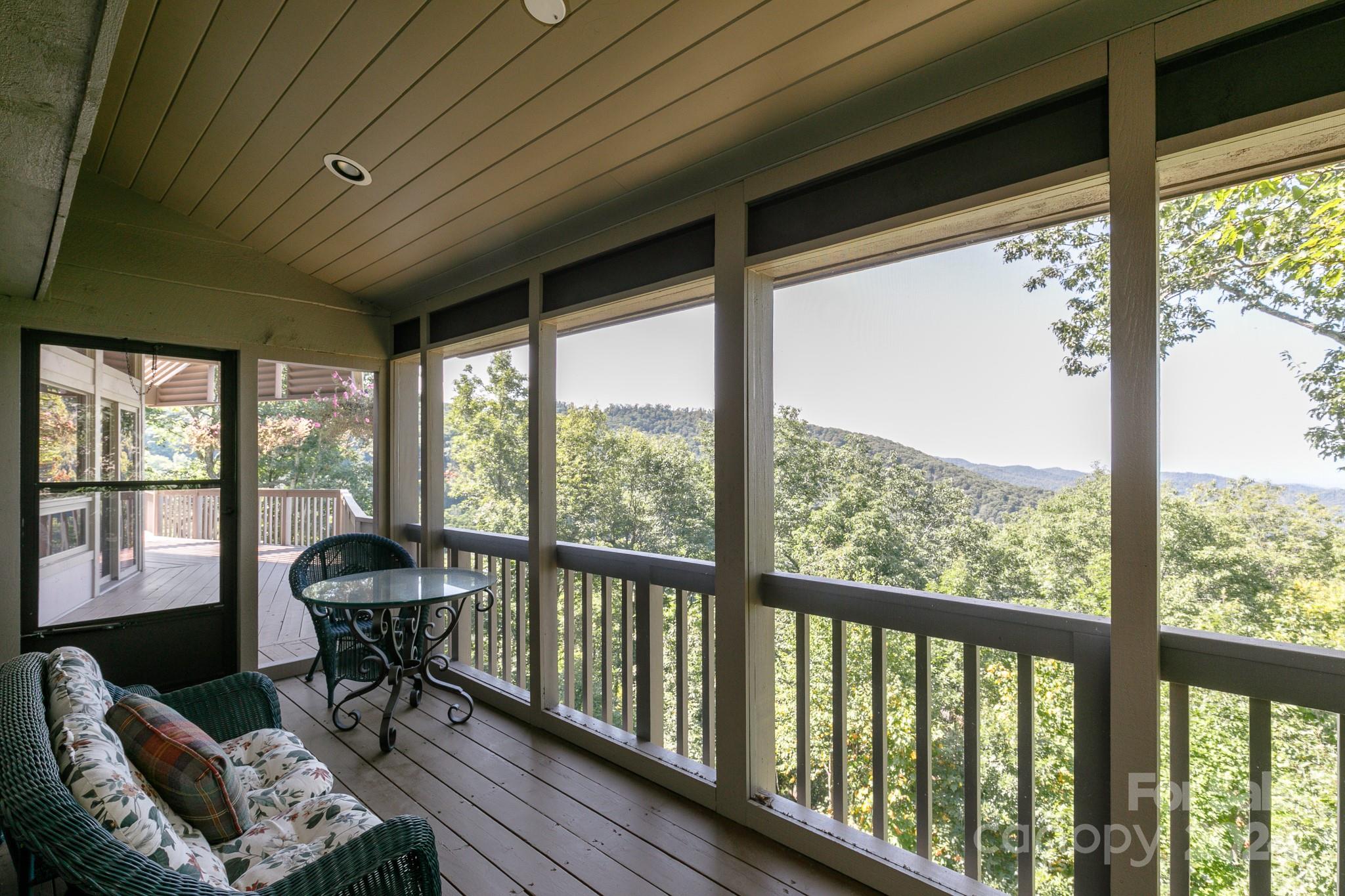 218 Slickrock Road thumbnail image 26