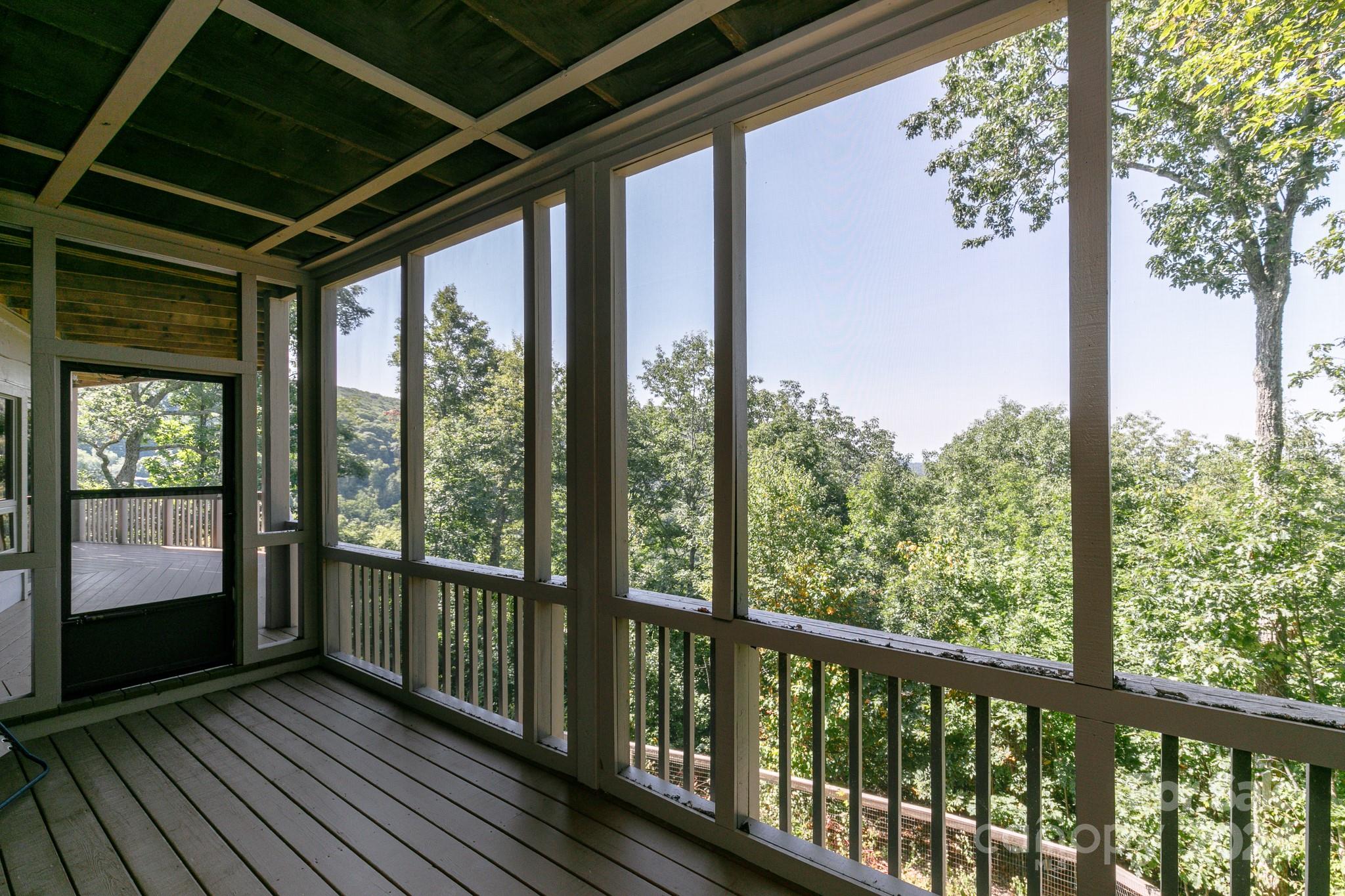 218 Slickrock Road thumbnail image 34