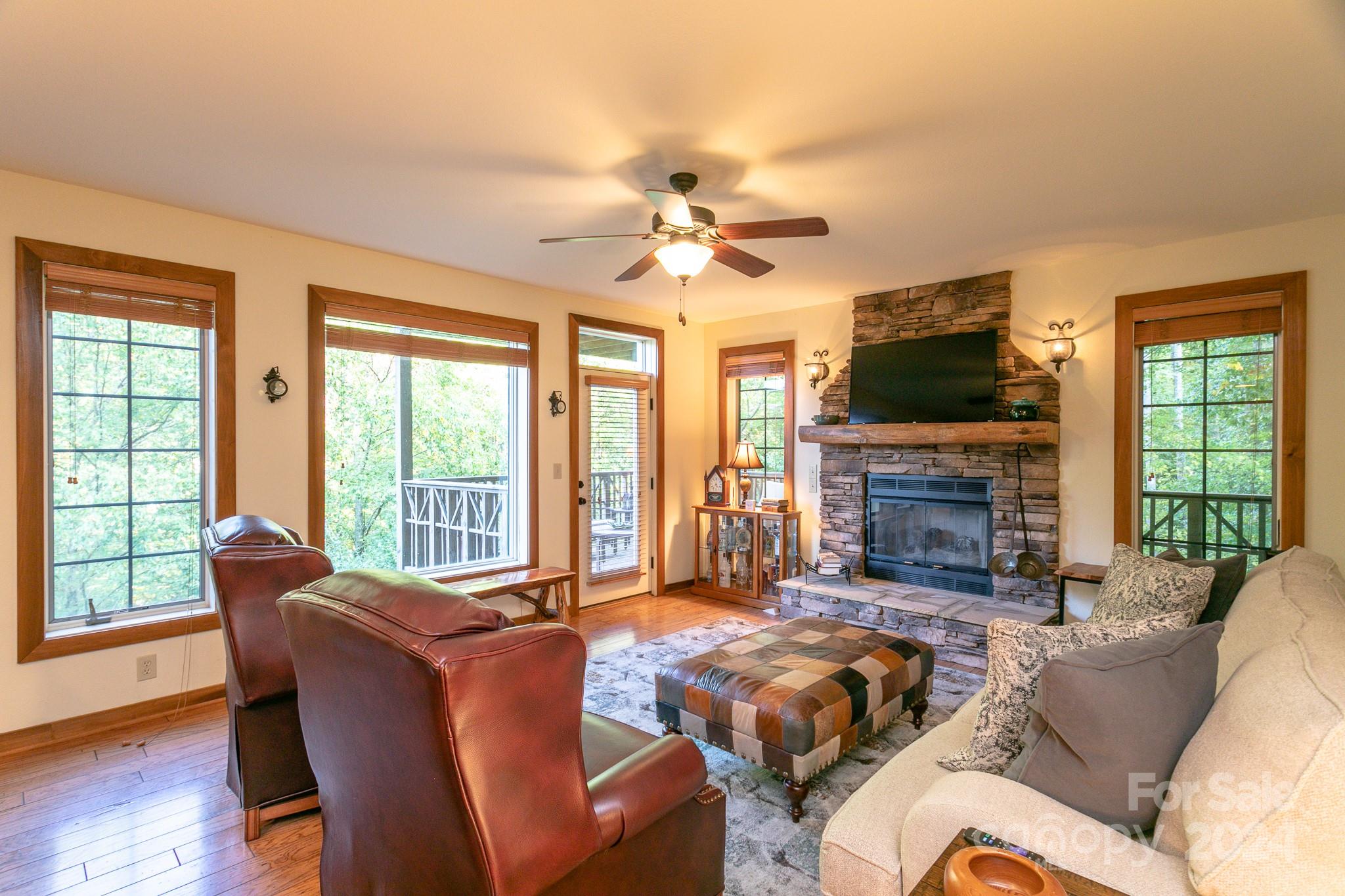 222 Creekside Way D/102 thumbnail image 7