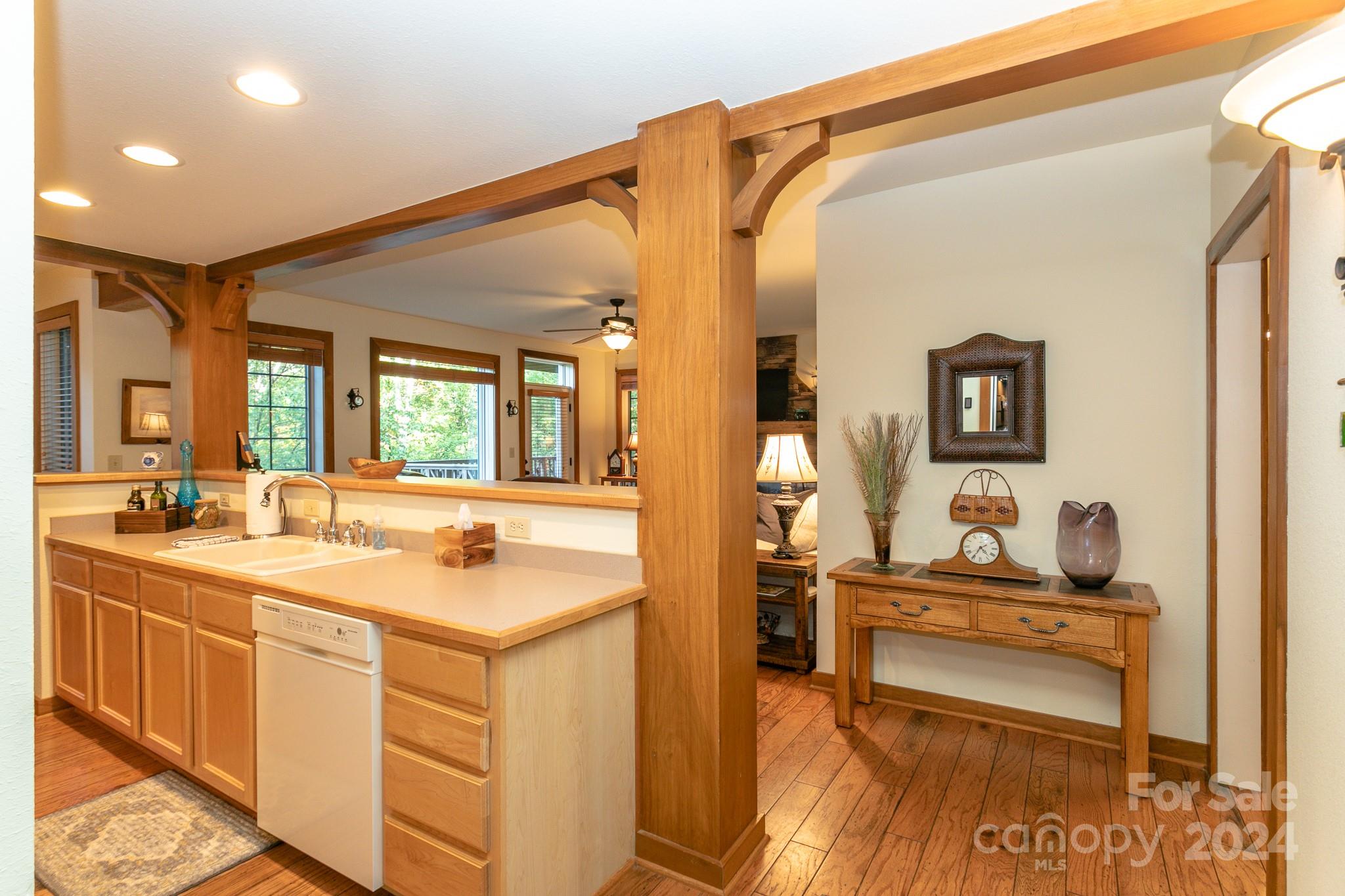 222 Creekside Way D/102 thumbnail image 10