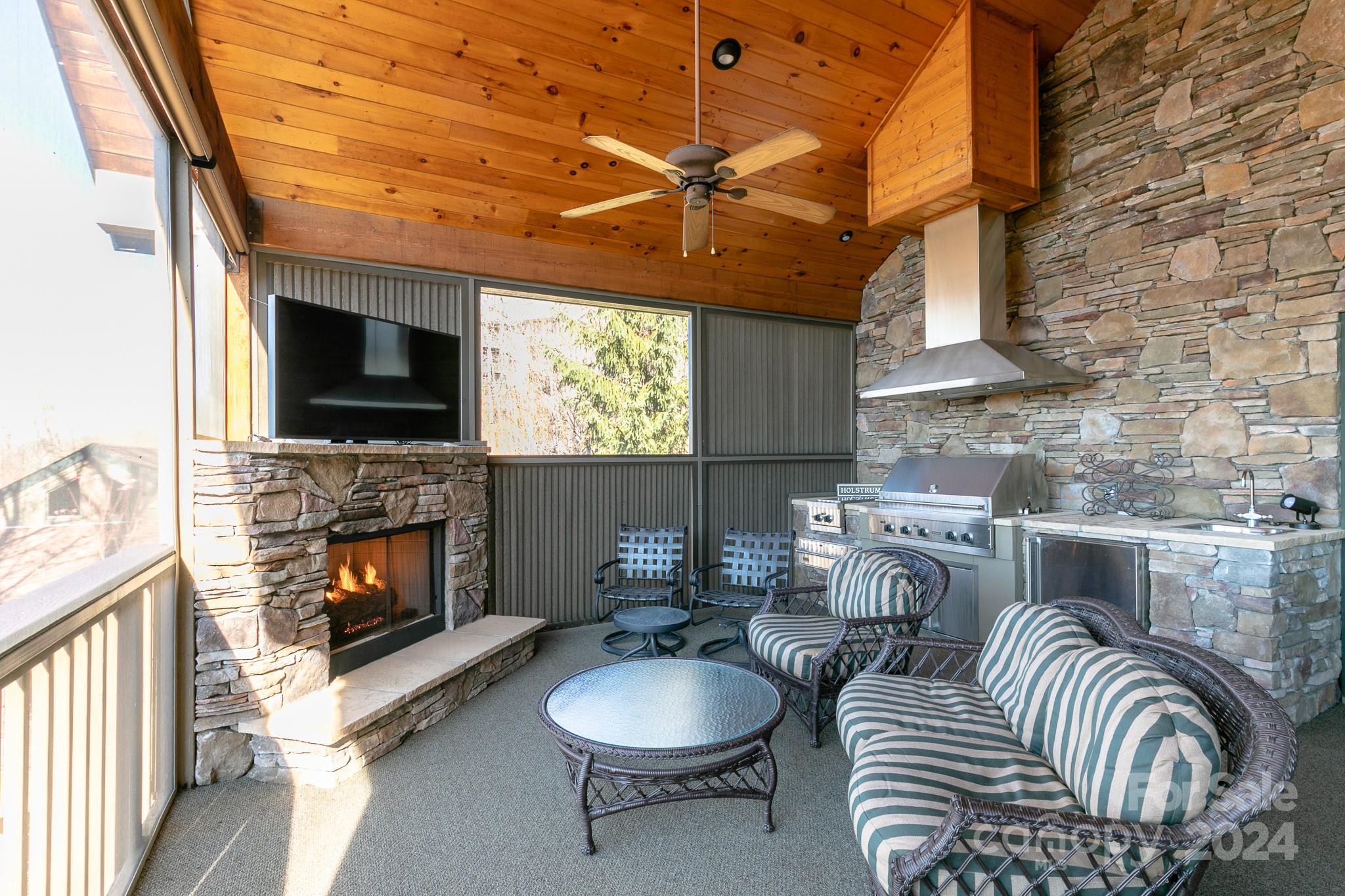 755 Andrew Banks Road thumbnail image 11