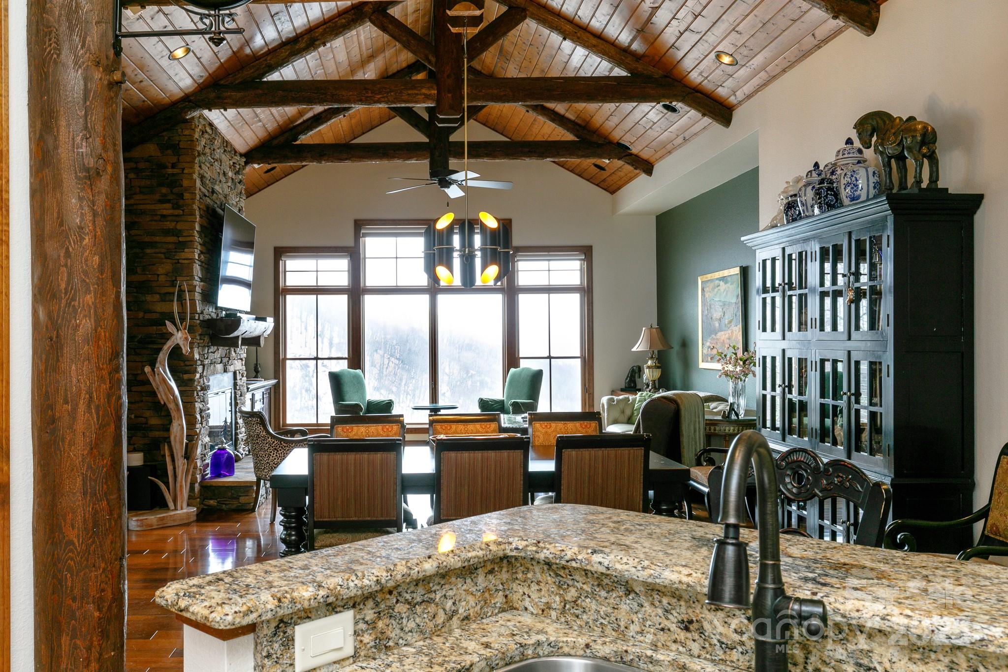 224 Logging Horse Road C/301 thumbnail image 11