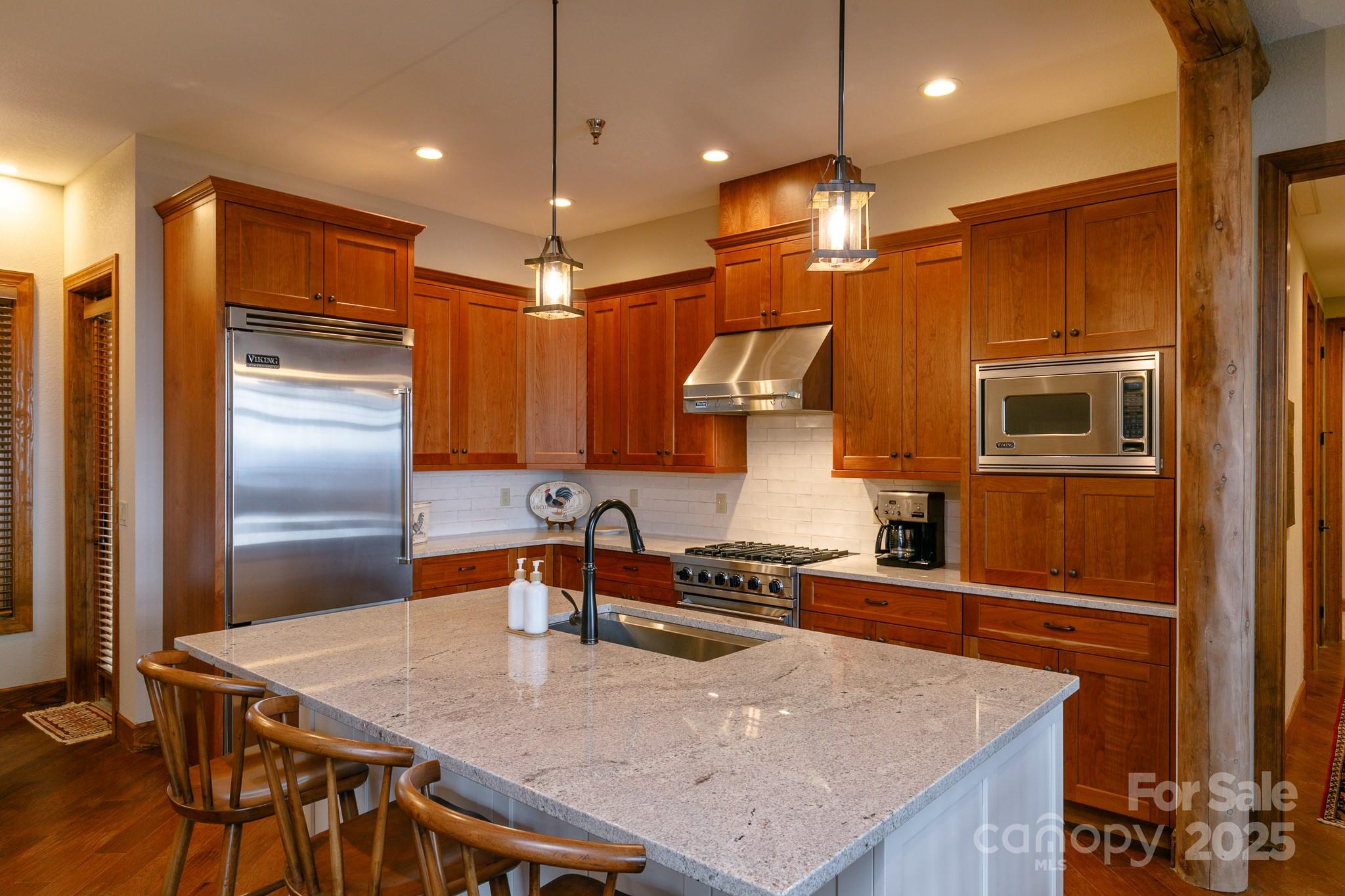 148 Logging Horse Road B/102 thumbnail image 4