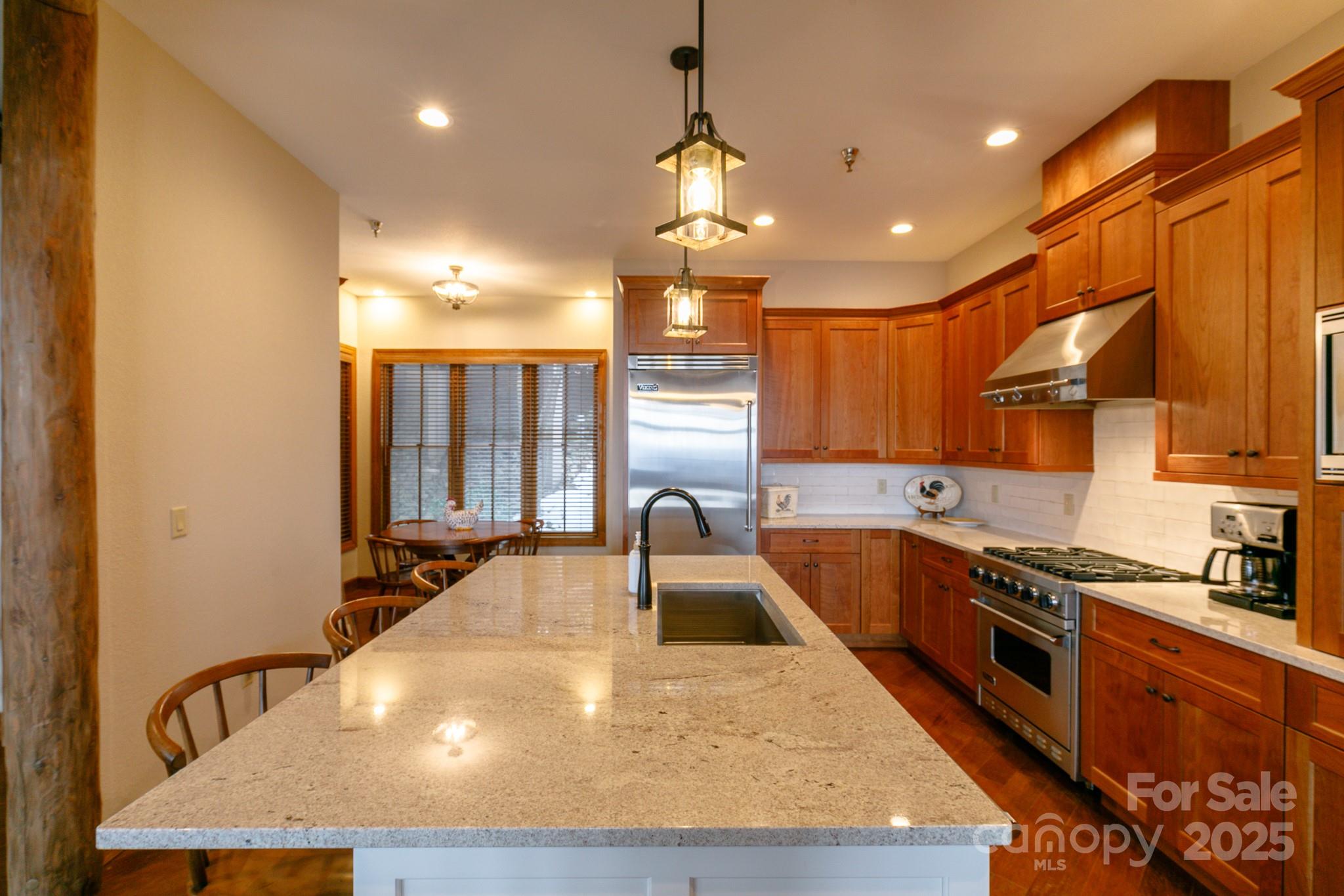 148 Logging Horse Road B/102 thumbnail image 7