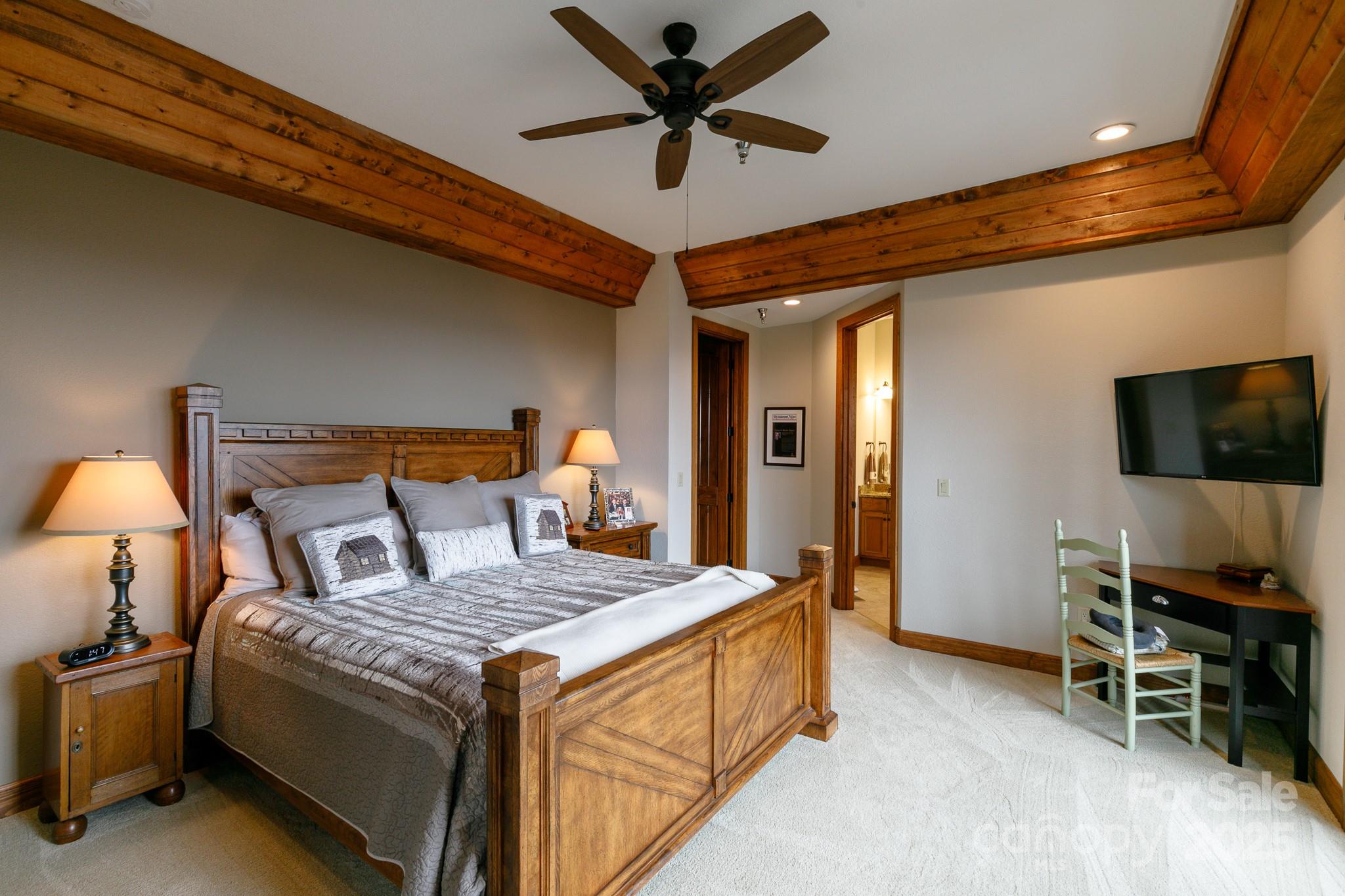 148 Logging Horse Road B/102 thumbnail image 16