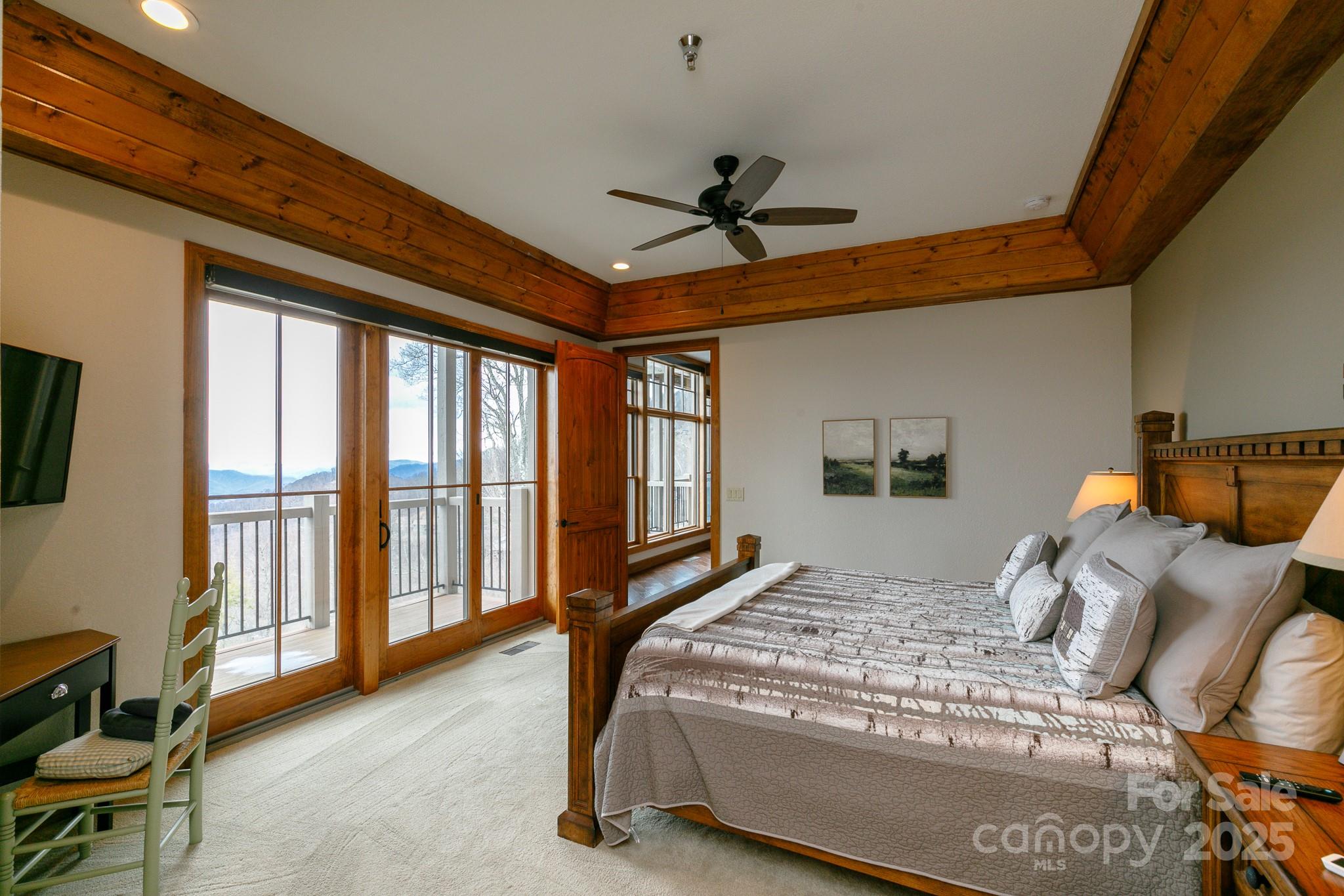 148 Logging Horse Road B/102 thumbnail image 18