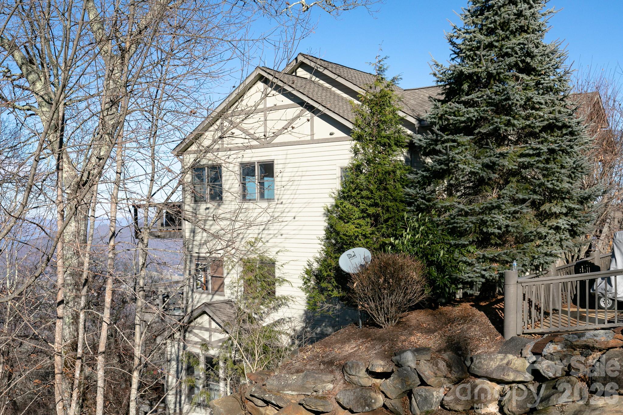 30 Club Villa Court B/3 thumbnail image 4