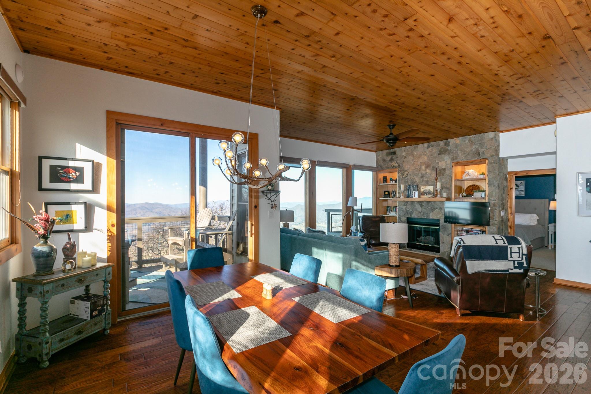 30 Club Villa Court B/3 thumbnail image 8