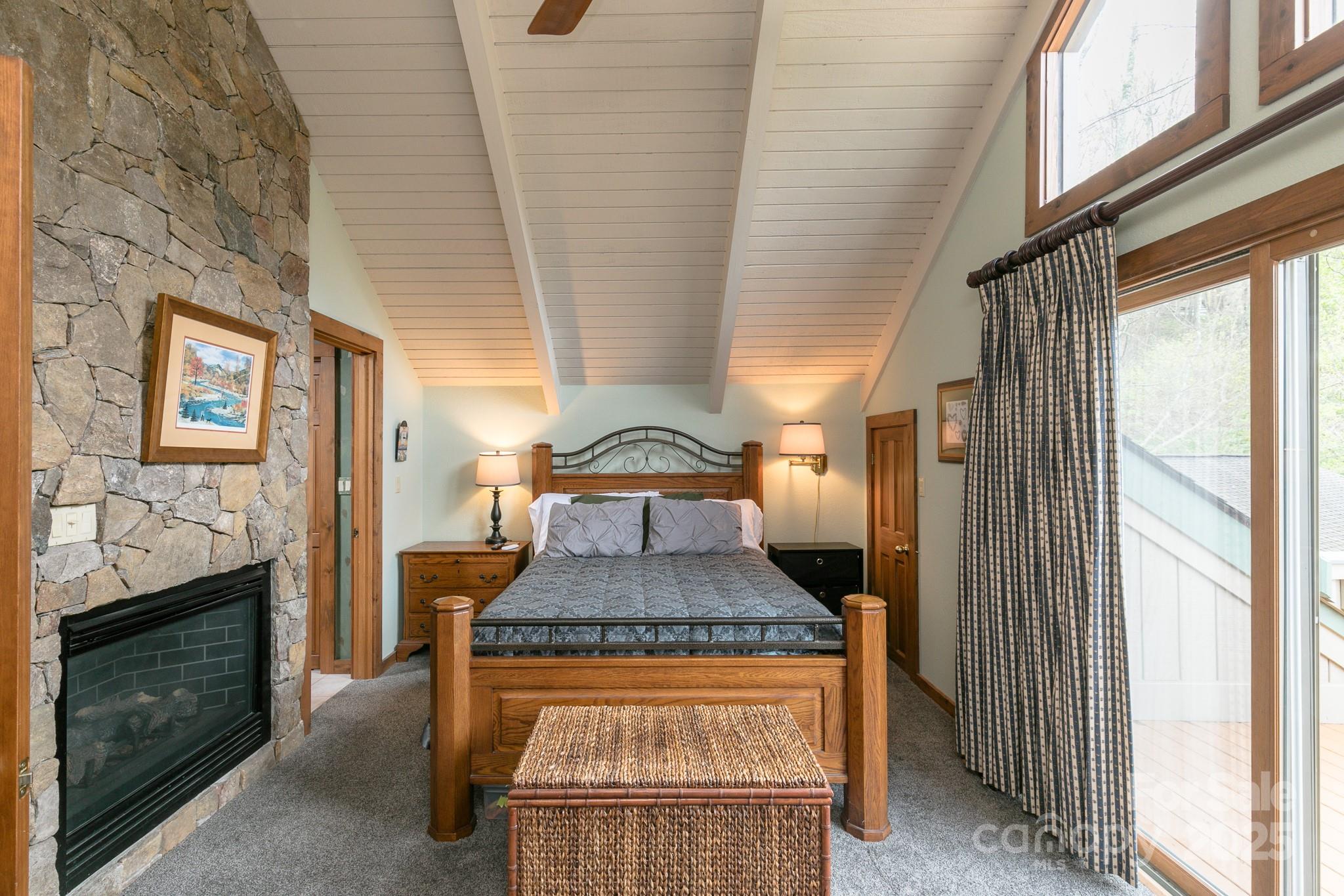 141 Ivy Ridge Road thumbnail image 20