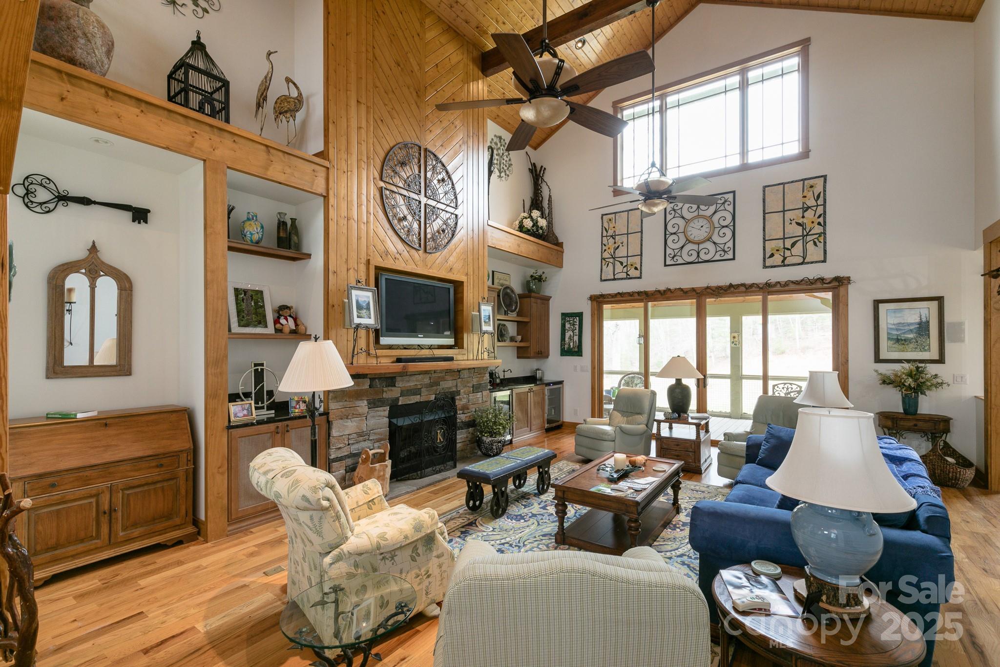 324 Austin Mountain Drive thumbnail image 5