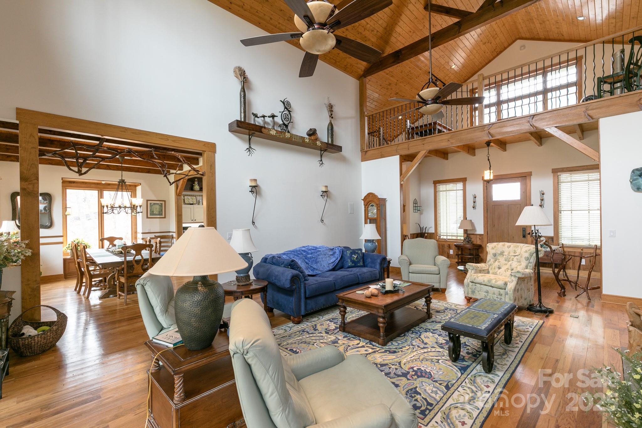 324 Austin Mountain Drive thumbnail image 8