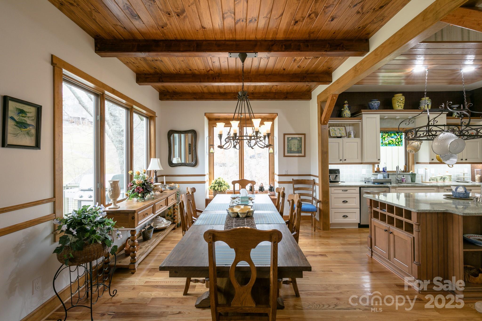 324 Austin Mountain Drive thumbnail image 15