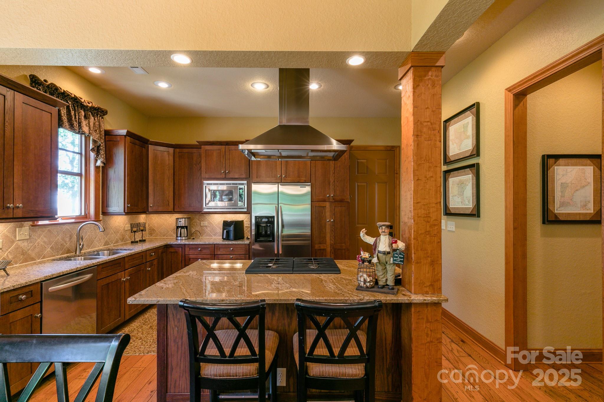 307 Spring Rock Road thumbnail image 11