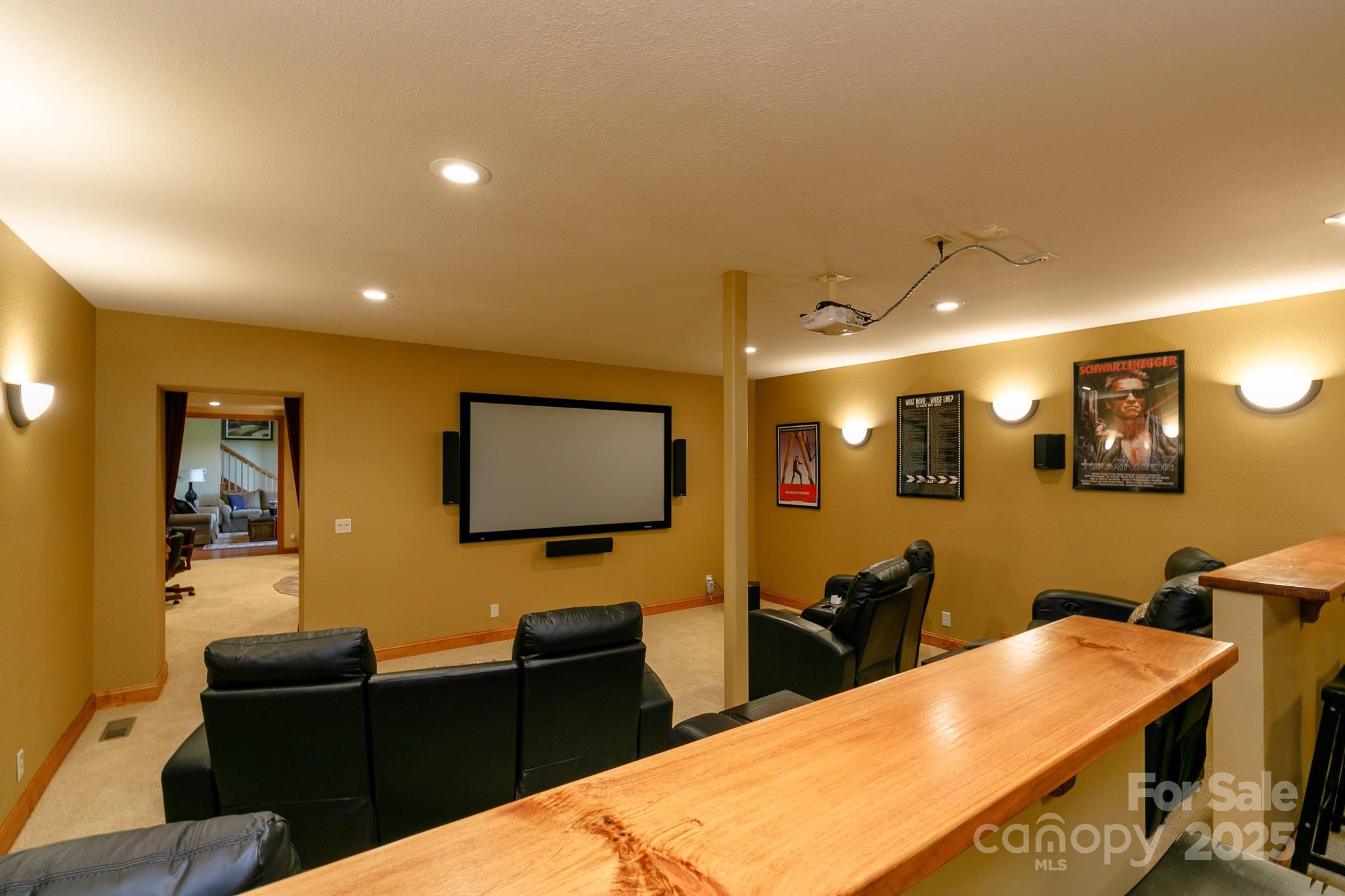 307 Spring Rock Road thumbnail image 21