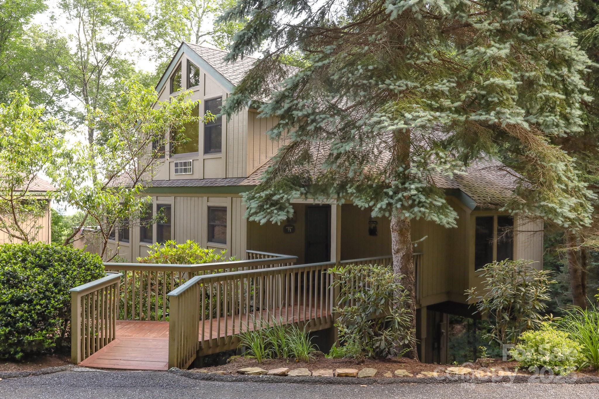 71 Ivy Ridge Road thumbnail image 1