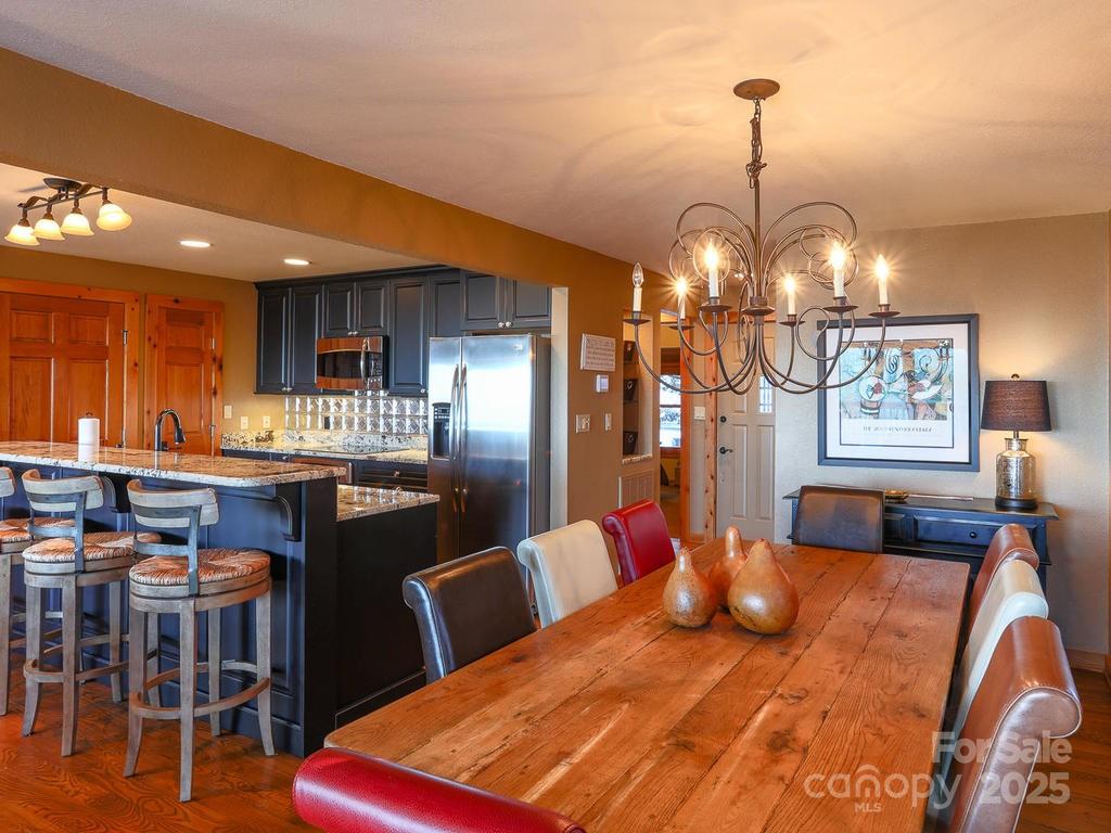 71 Ivy Ridge Road thumbnail image 8