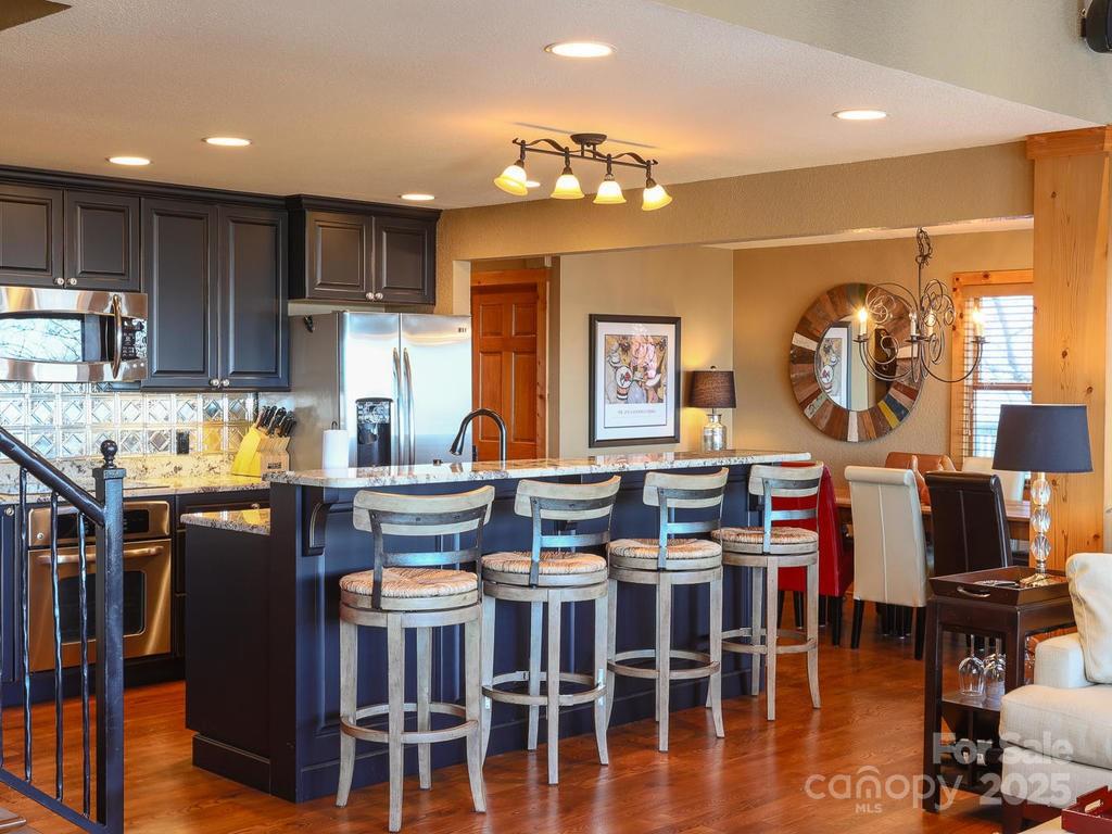 71 Ivy Ridge Road thumbnail image 9