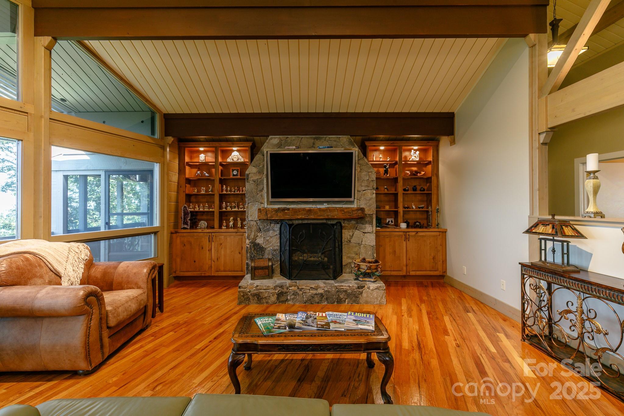 218 Slickrock Road thumbnail image 6