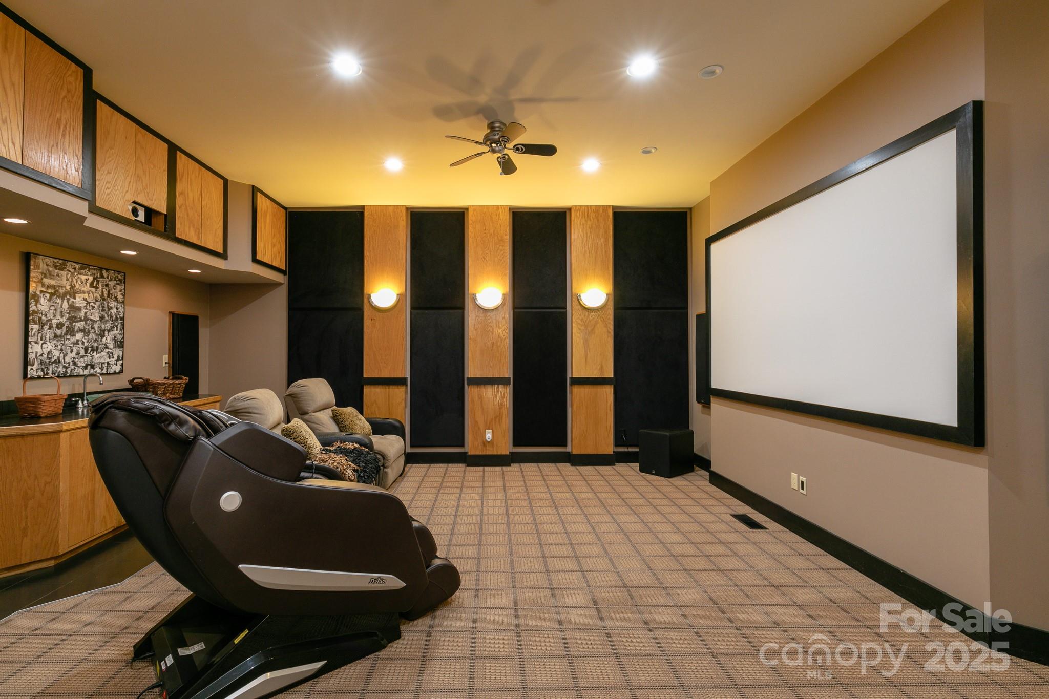 218 Slickrock Road thumbnail image 35