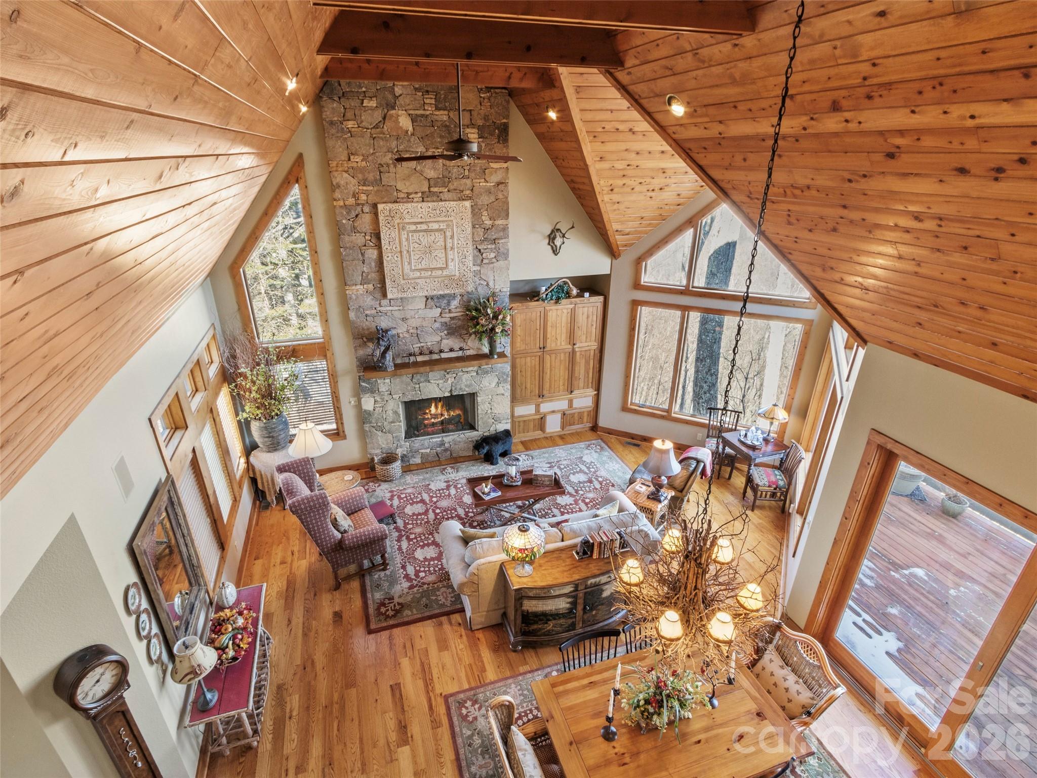 456 Spring House Drive thumbnail image 20