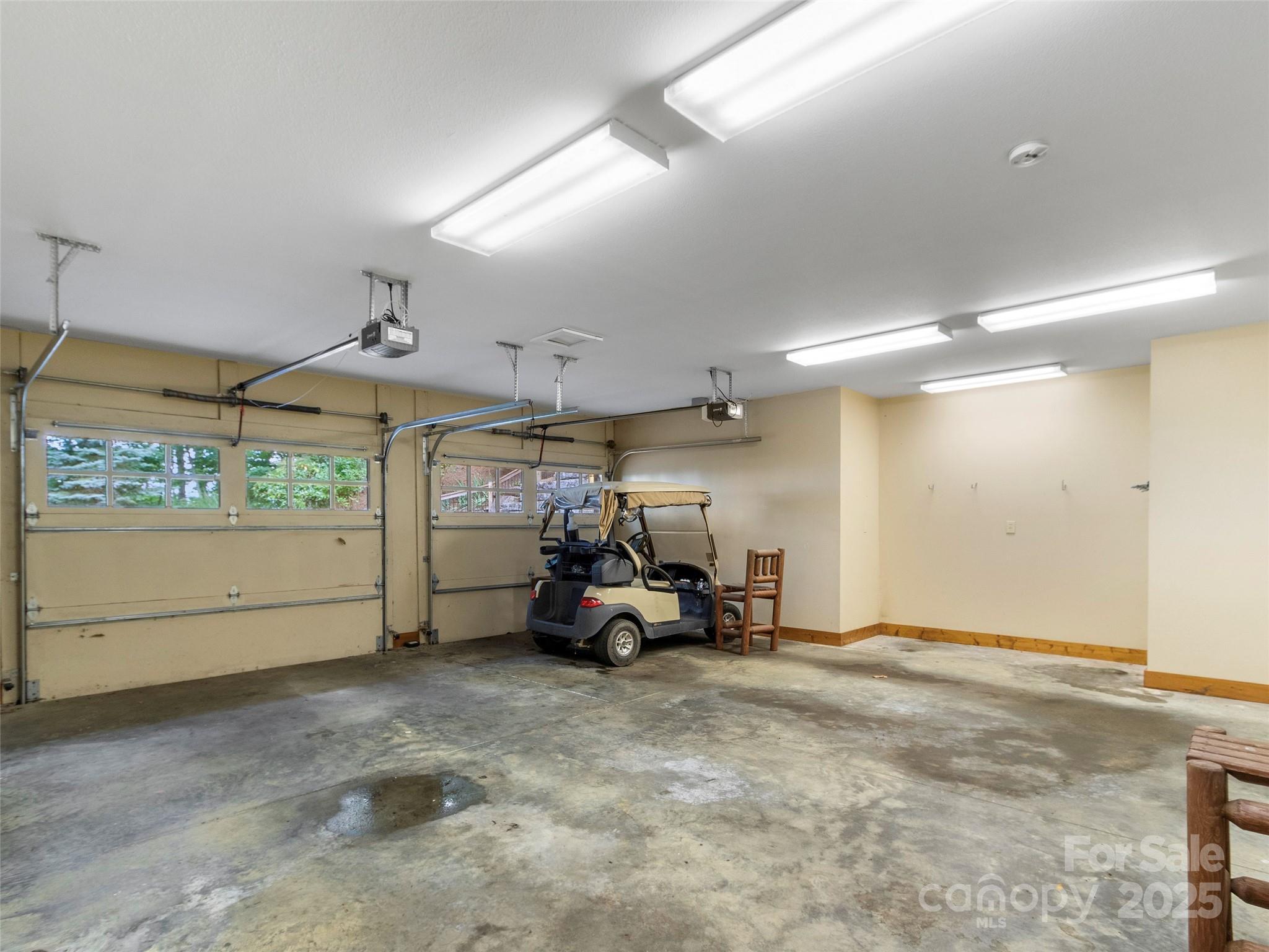 321 Sunset Point Road thumbnail image 47