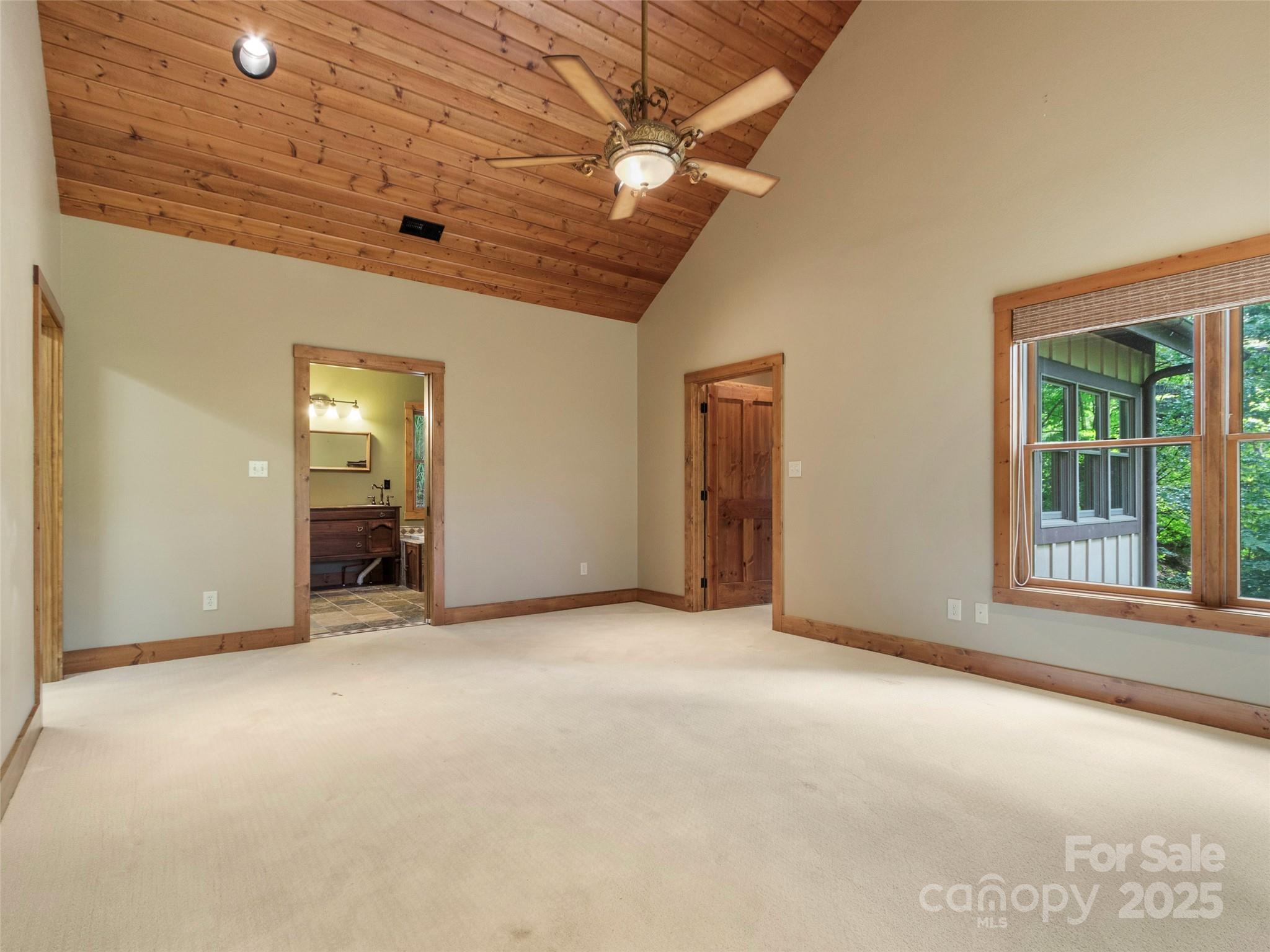 321 Sunset Point Road thumbnail image 22