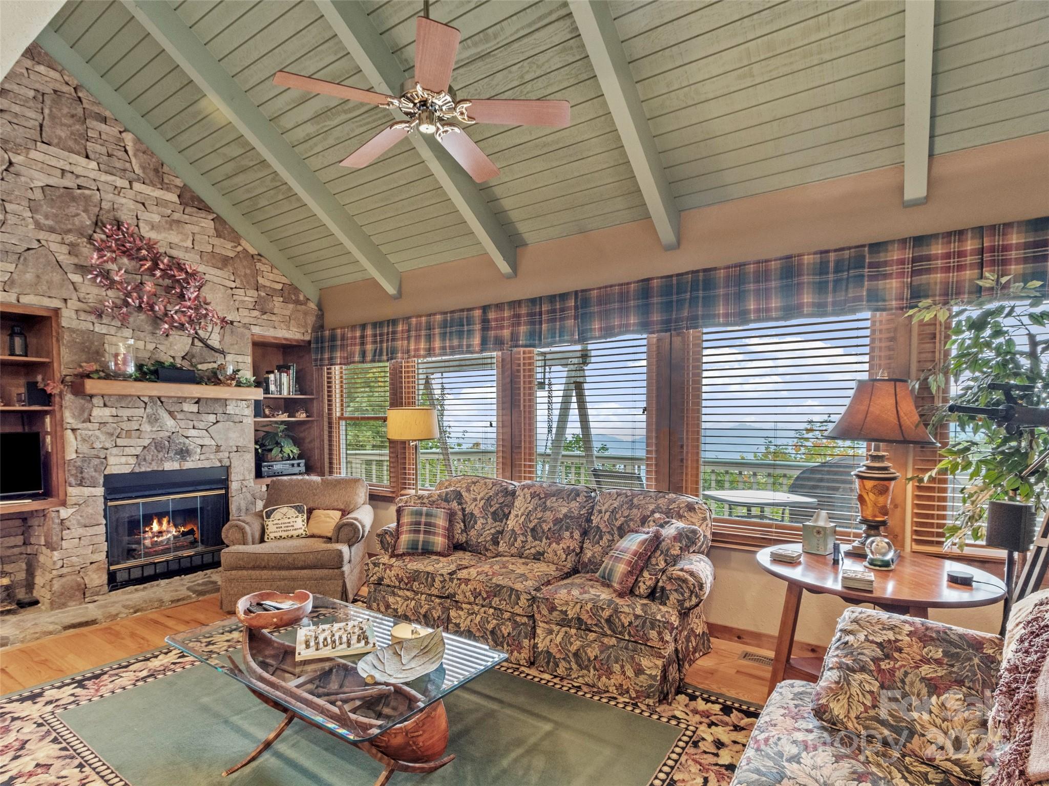 21 Ivy Ridge Road thumbnail image 5