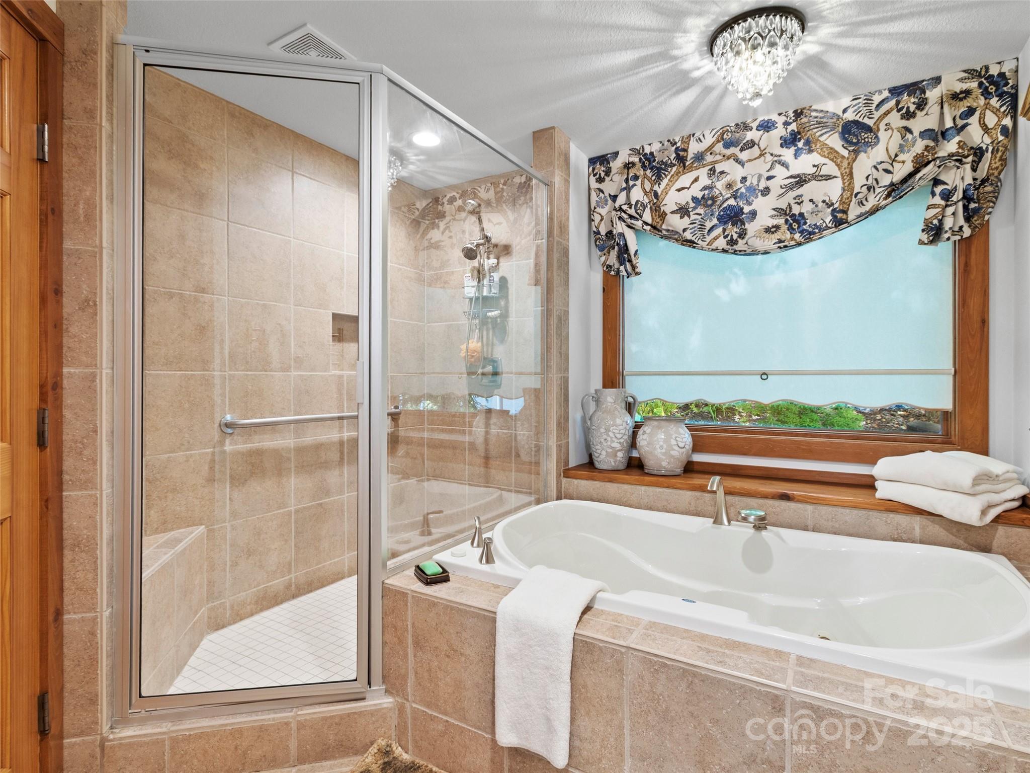 430 Rhododendron Lane thumbnail image 31