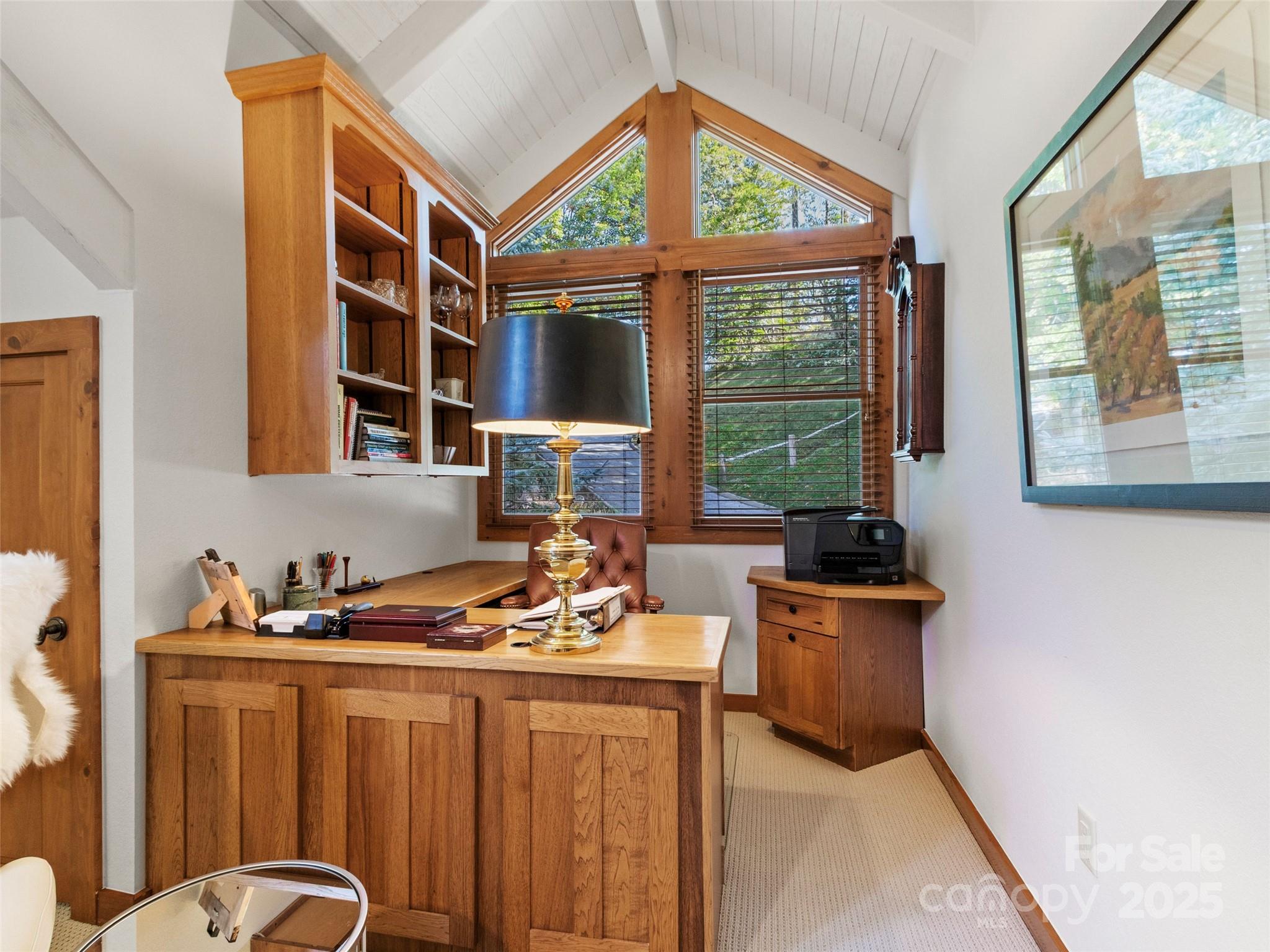 430 Rhododendron Lane thumbnail image 34