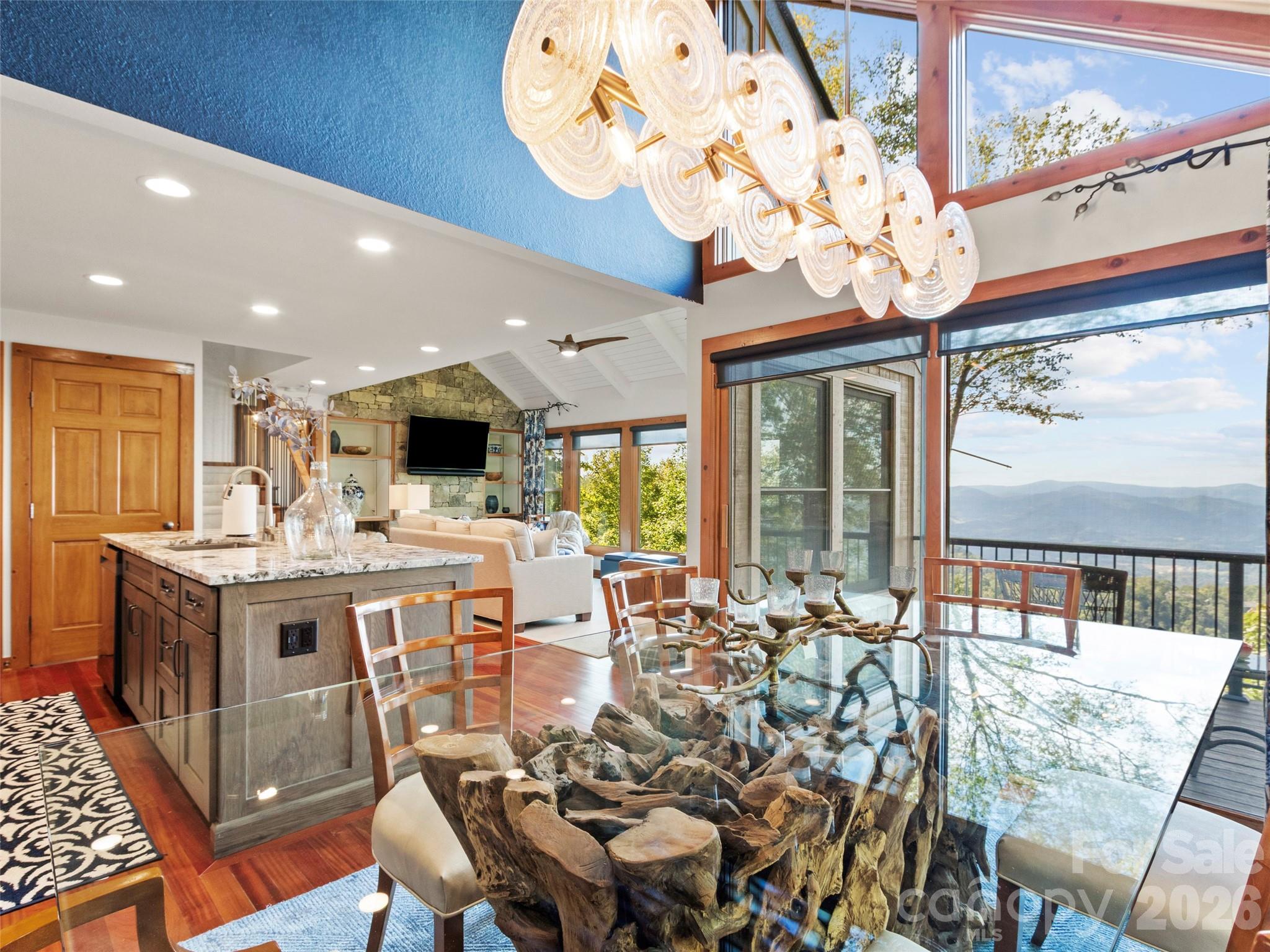 430 Rhododendron Lane thumbnail image 18